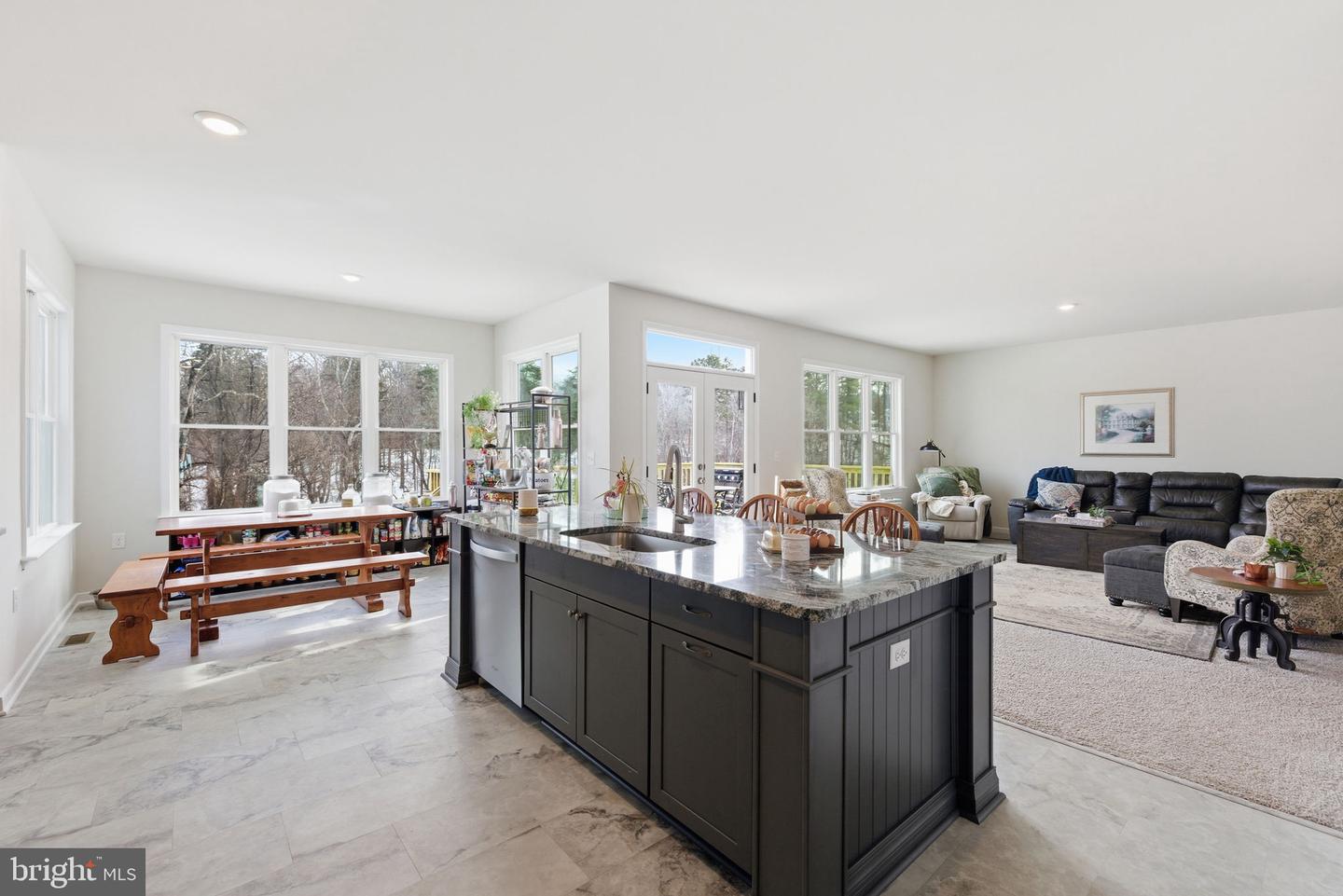 616 S POES RD, AMISSVILLE, Virginia 20106, 4 Bedrooms Bedrooms, ,4 BathroomsBathrooms,Residential,For sale,616 S POES RD,VARP2002472 MLS # VARP2002472