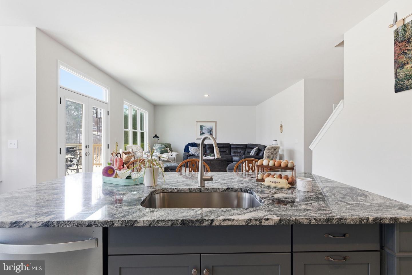 616 S POES RD, AMISSVILLE, Virginia 20106, 4 Bedrooms Bedrooms, ,4 BathroomsBathrooms,Residential,For sale,616 S POES RD,VARP2002472 MLS # VARP2002472