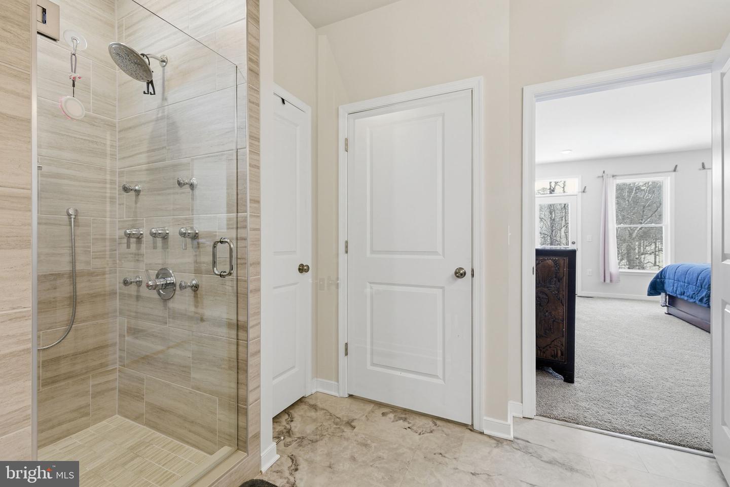 616 S POES RD, AMISSVILLE, Virginia 20106, 4 Bedrooms Bedrooms, ,4 BathroomsBathrooms,Residential,For sale,616 S POES RD,VARP2002472 MLS # VARP2002472