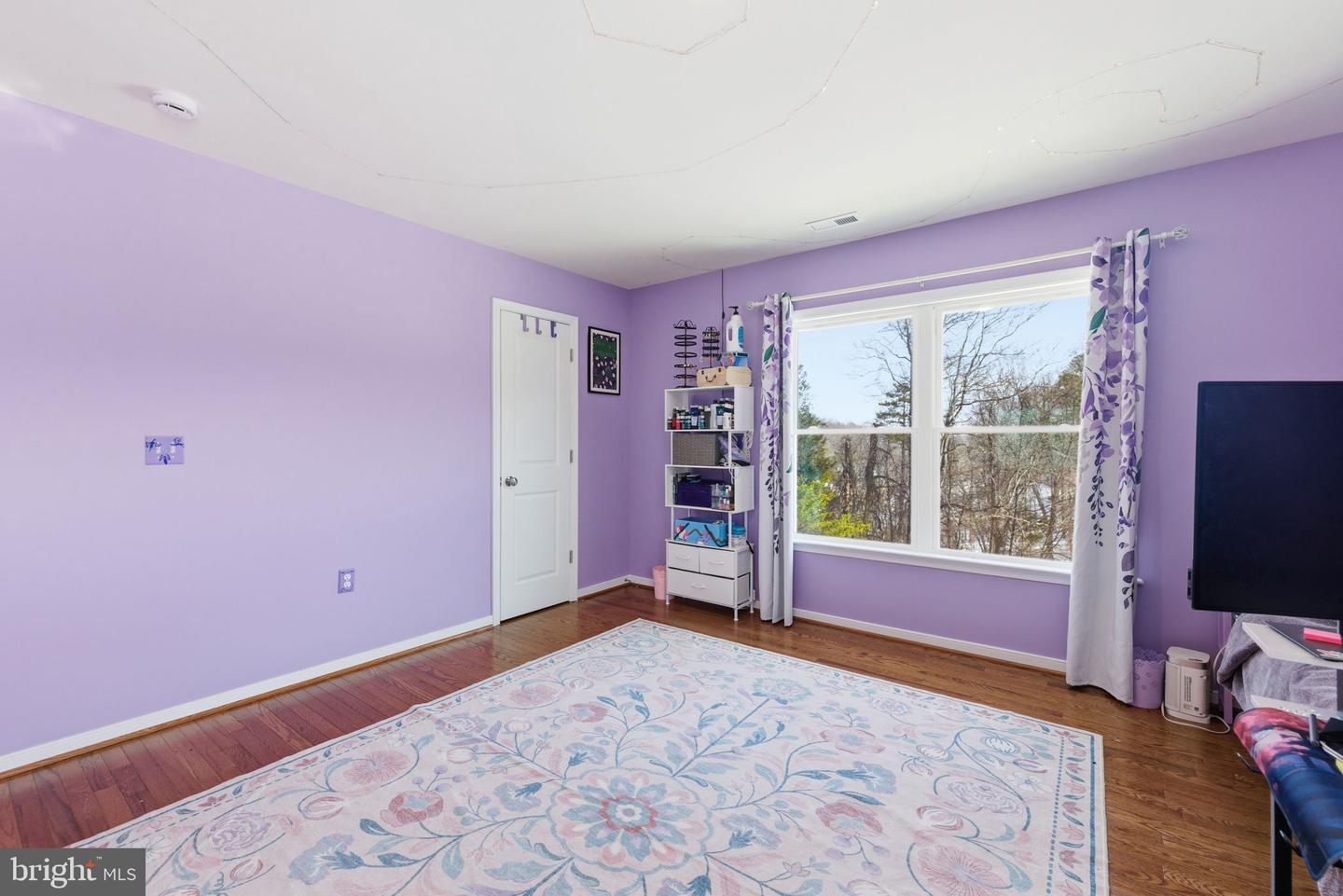 616 S POES RD, AMISSVILLE, Virginia 20106, 4 Bedrooms Bedrooms, ,4 BathroomsBathrooms,Residential,For sale,616 S POES RD,VARP2002472 MLS # VARP2002472