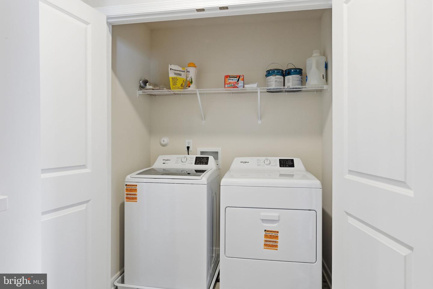 616 S POES RD, AMISSVILLE, Virginia 20106, 4 Bedrooms Bedrooms, ,4 BathroomsBathrooms,Residential,For sale,616 S POES RD,VARP2002472 MLS # VARP2002472