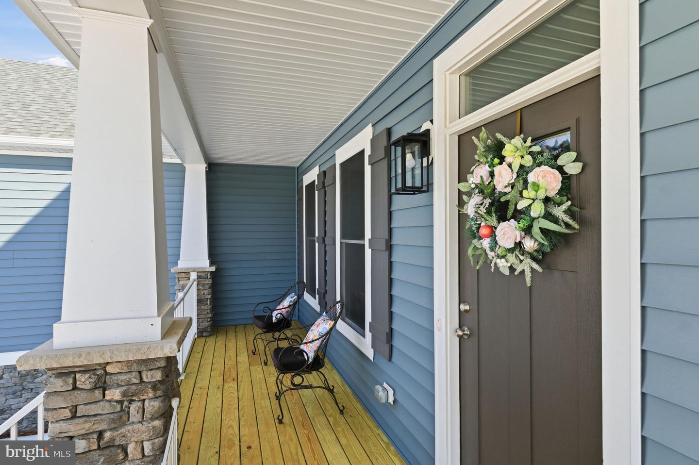 616 S POES RD, AMISSVILLE, Virginia 20106, 4 Bedrooms Bedrooms, ,4 BathroomsBathrooms,Residential,For sale,616 S POES RD,VARP2002472 MLS # VARP2002472