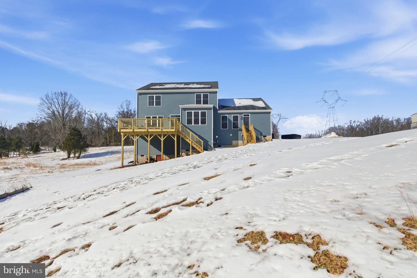 616 S POES RD, AMISSVILLE, Virginia 20106, 4 Bedrooms Bedrooms, ,4 BathroomsBathrooms,Residential,For sale,616 S POES RD,VARP2002472 MLS # VARP2002472