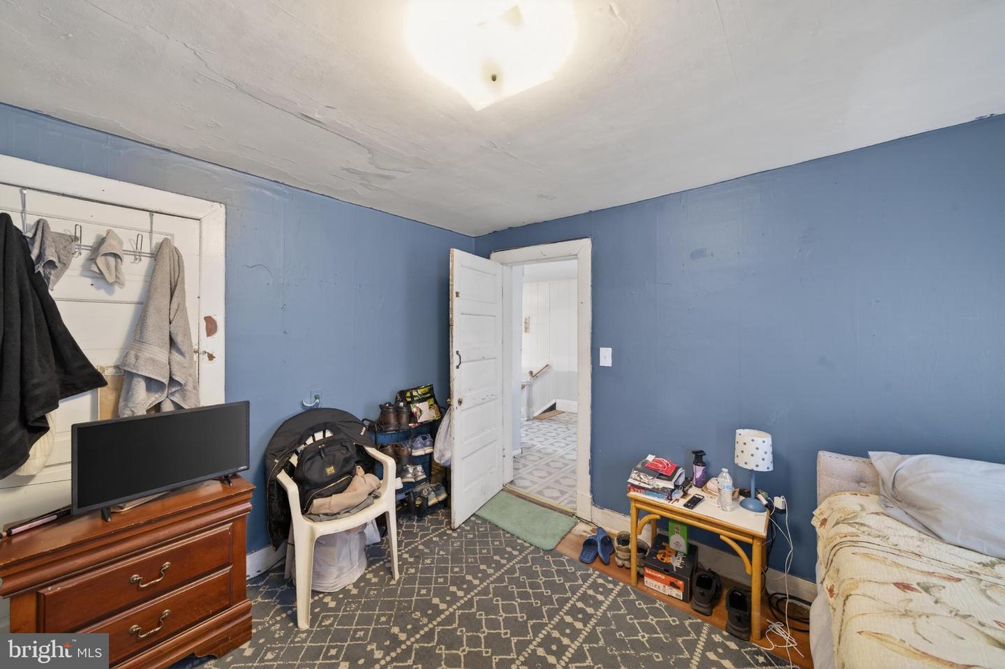 376 CHARLES ST, WINCHESTER, Virginia 22601, 3 Bedrooms Bedrooms, 4 Rooms Rooms,1 BathroomBathrooms,Residential,For sale,376 CHARLES ST,VAWI2009942 MLS # VAWI2009942