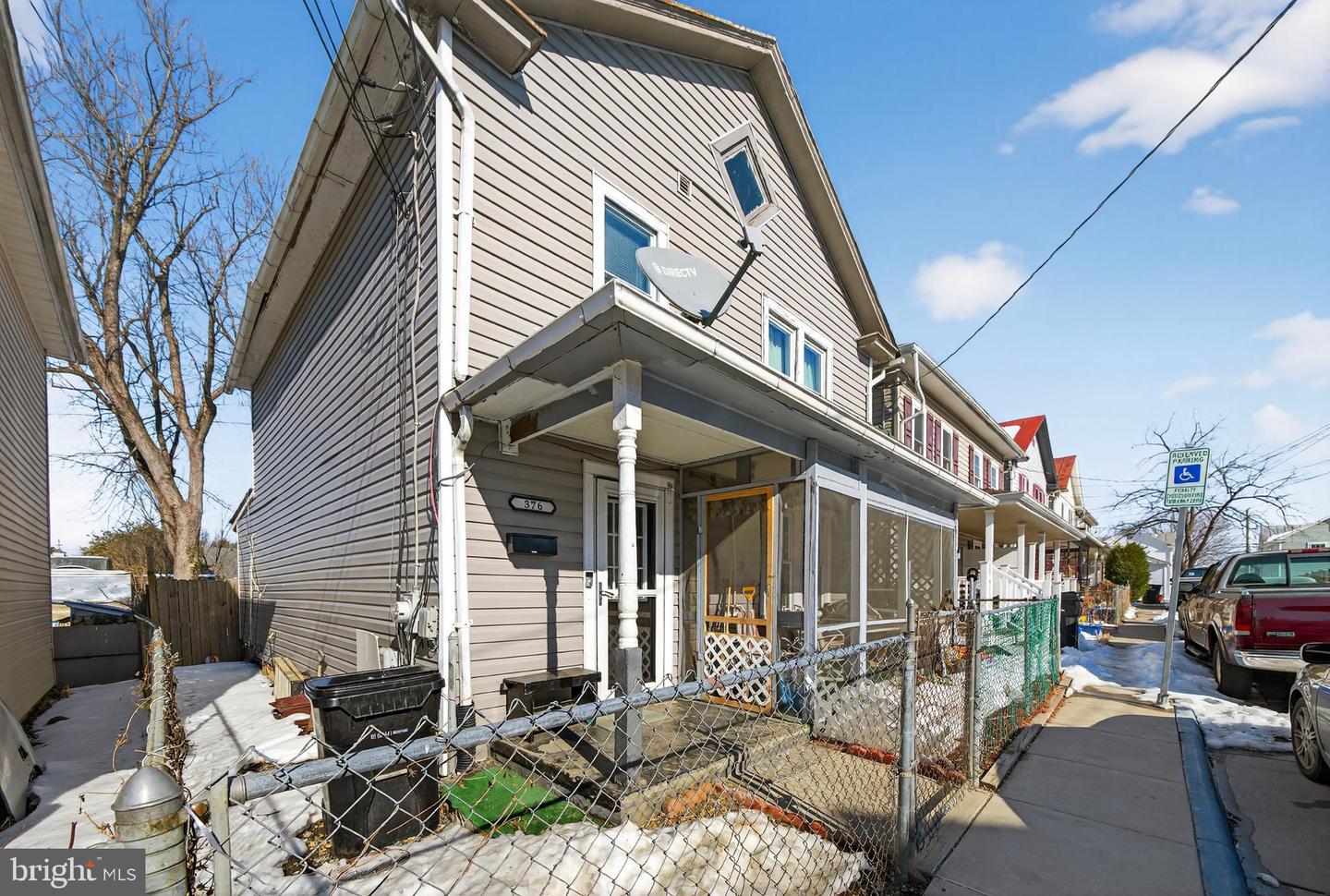 376 CHARLES ST, WINCHESTER, Virginia 22601, 3 Bedrooms Bedrooms, 4 Rooms Rooms,1 BathroomBathrooms,Residential,For sale,376 CHARLES ST,VAWI2009942 MLS # VAWI2009942