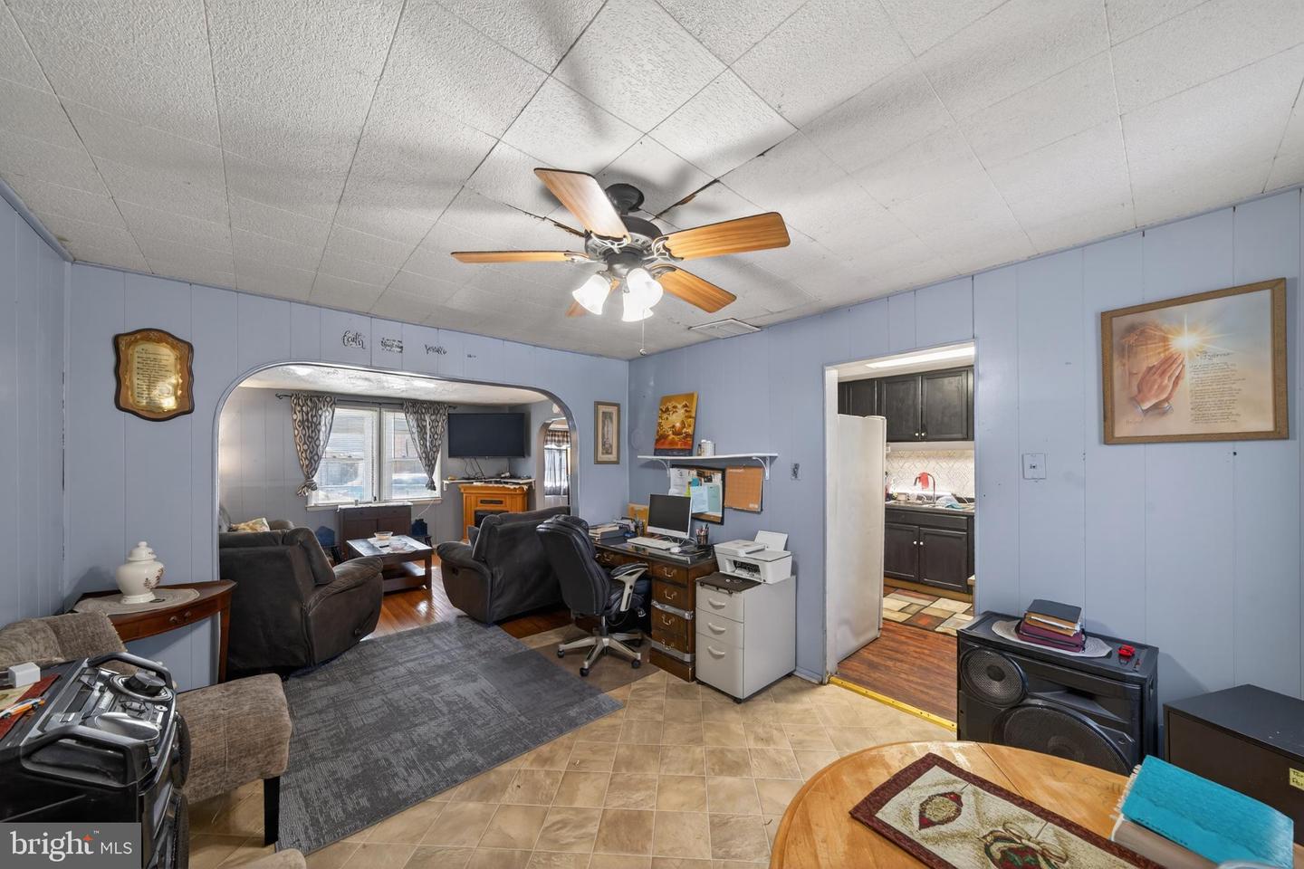 376 CHARLES ST, WINCHESTER, Virginia 22601, 3 Bedrooms Bedrooms, 4 Rooms Rooms,1 BathroomBathrooms,Residential,For sale,376 CHARLES ST,VAWI2009942 MLS # VAWI2009942