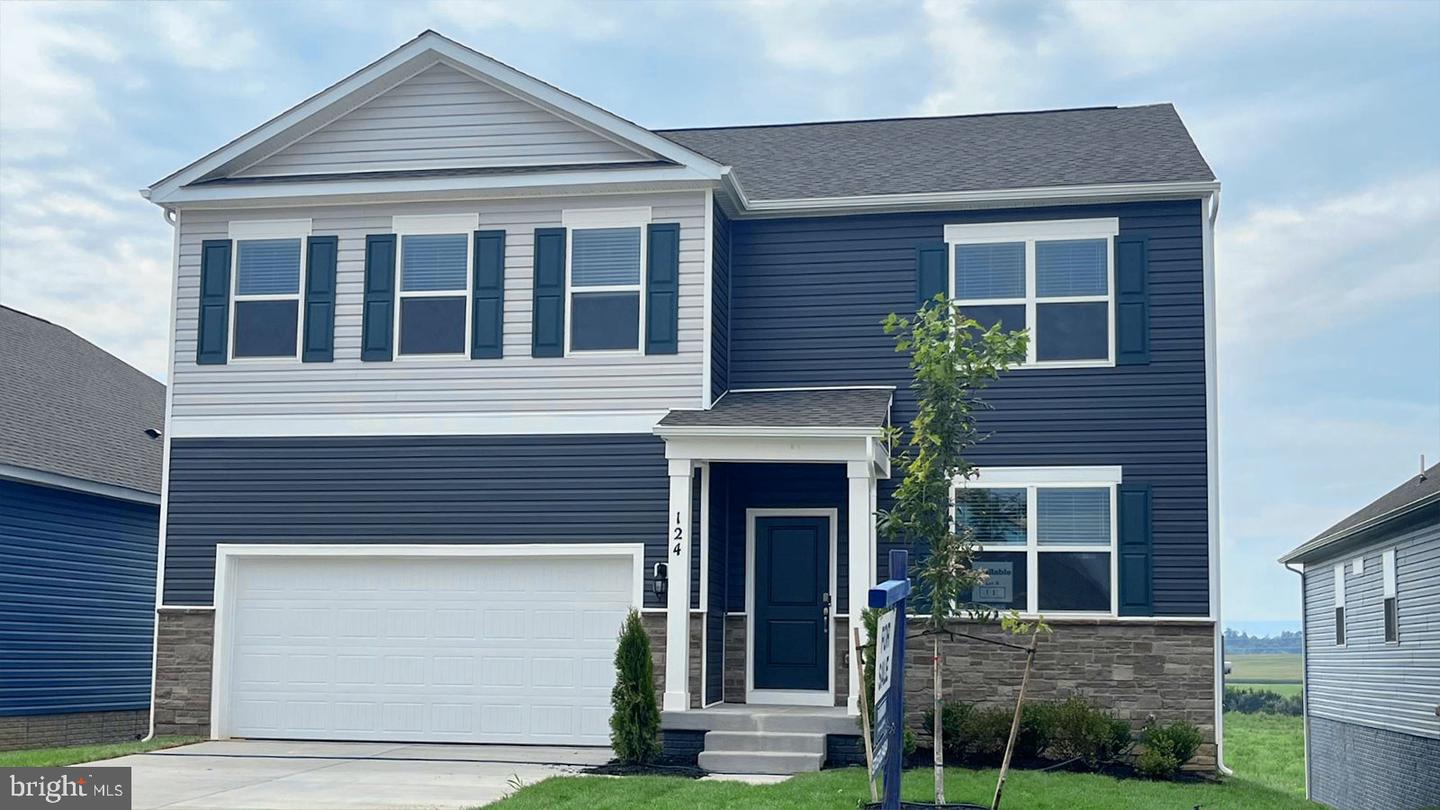 111 STEARNS DR, STEPHENS CITY, Virginia 22655, 5 Bedrooms Bedrooms, ,4 BathroomsBathrooms,Residential,For sale,111 STEARNS DR,VAFV2039484 MLS # VAFV2039484