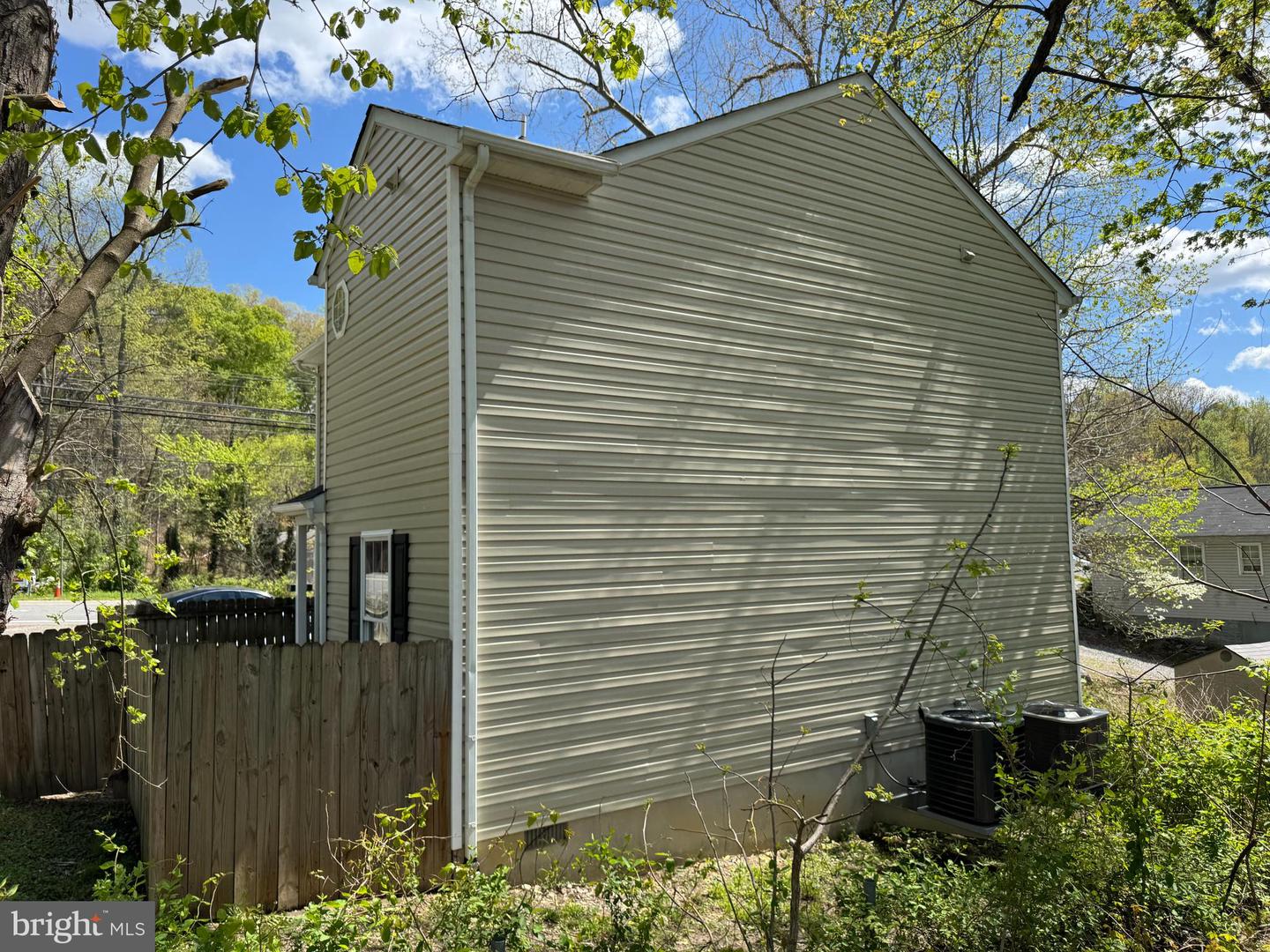 241 & 243 CAMBRIDGE ST, FREDERICKSBURG, Virginia 22405, 6 Bedrooms Bedrooms, ,3 BathroomsBathrooms,Residential,For sale,241 & 243 CAMBRIDGE ST,VAST2045936 MLS # VAST2045936