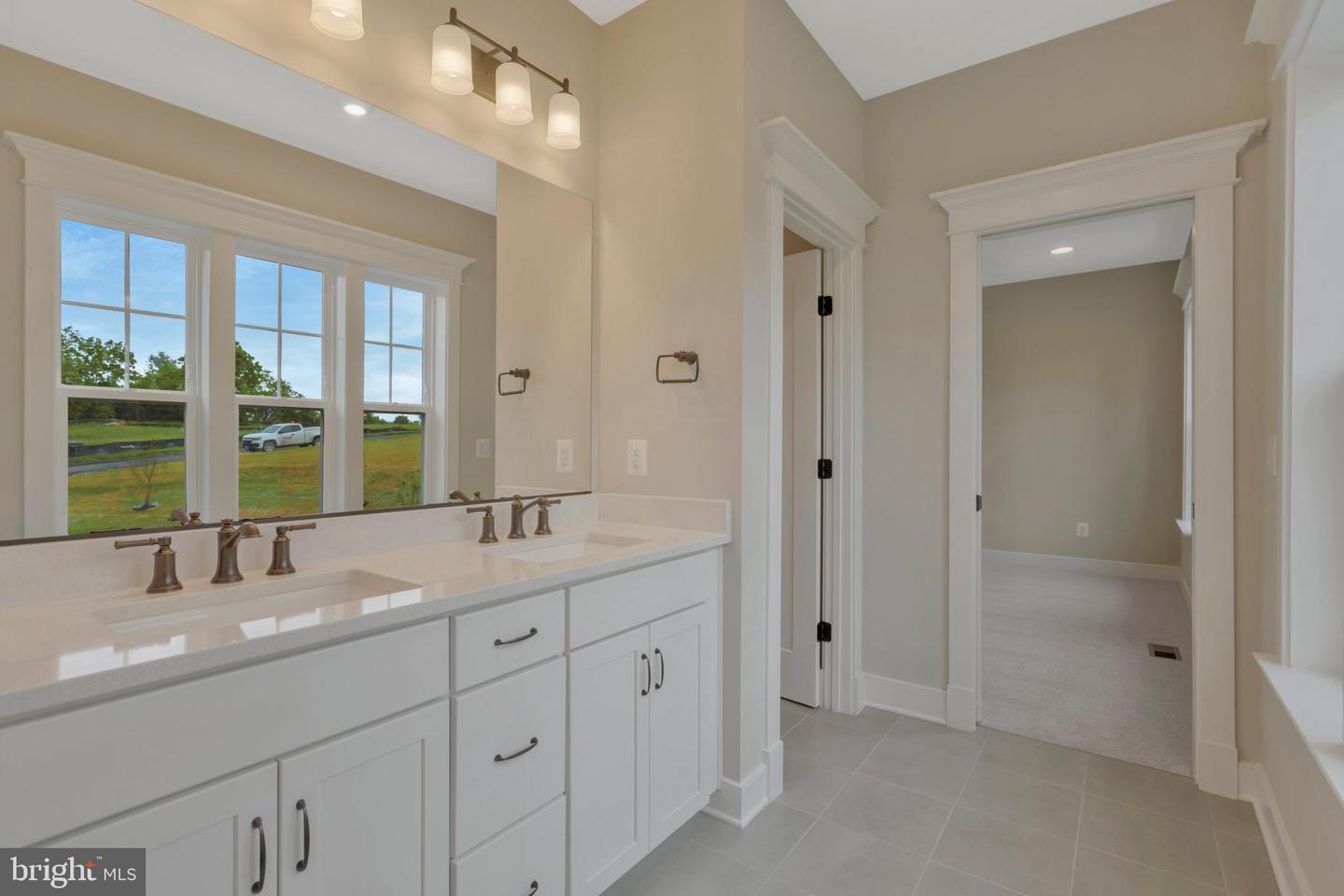 16020 KEYMER HILL CT, HAMILTON, Virginia 20158, 4 Bedrooms Bedrooms, ,4 BathroomsBathrooms,Residential,For sale,16020 KEYMER HILL CT,VALO2115610 MLS # VALO2115610