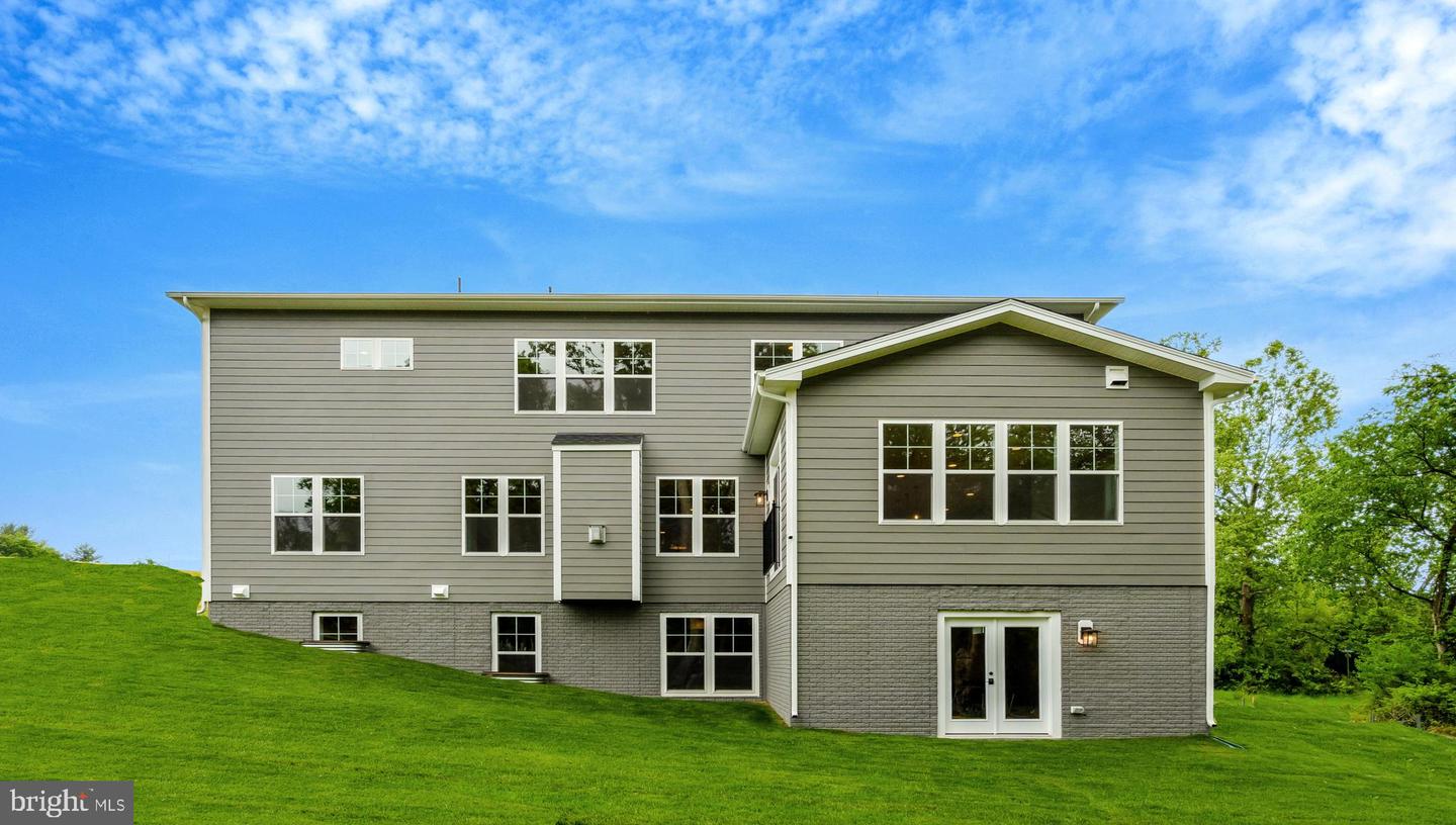 16020 KEYMER HILL CT, HAMILTON, Virginia 20158, 4 Bedrooms Bedrooms, ,4 BathroomsBathrooms,Residential,For sale,16020 KEYMER HILL CT,VALO2115610 MLS # VALO2115610