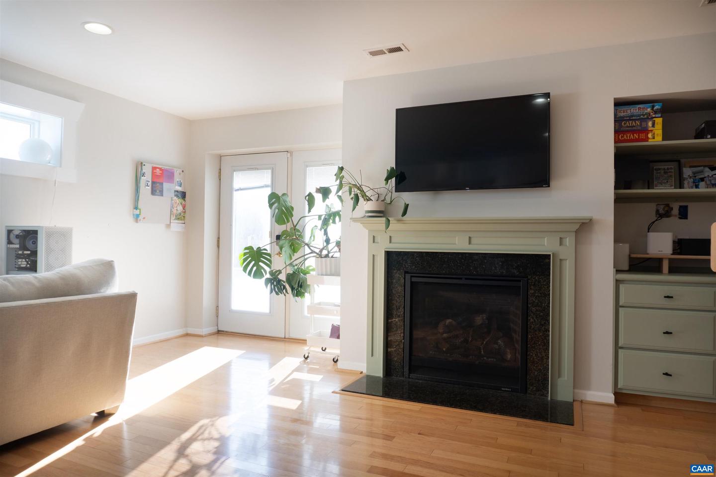 4197 HUFF HOLLOW RD, EARLYSVILLE, Virginia 22936, 4 Bedrooms Bedrooms, ,2 BathroomsBathrooms,Residential,For sale,4197 HUFF HOLLOW RD,673165 MLS # 673165