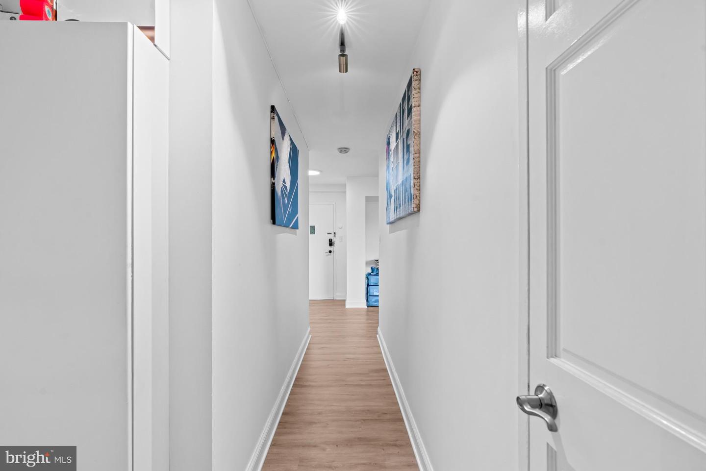 5410 CONNECTICUT AVE NW #817, WASHINGTON, District Of Columbia 20015, 1 Bedroom Bedrooms, 2 Rooms Rooms,1 BathroomBathrooms,Residential,For sale,5410 CONNECTICUT AVE NW #817,DCDC2245452 MLS # DCDC2245452