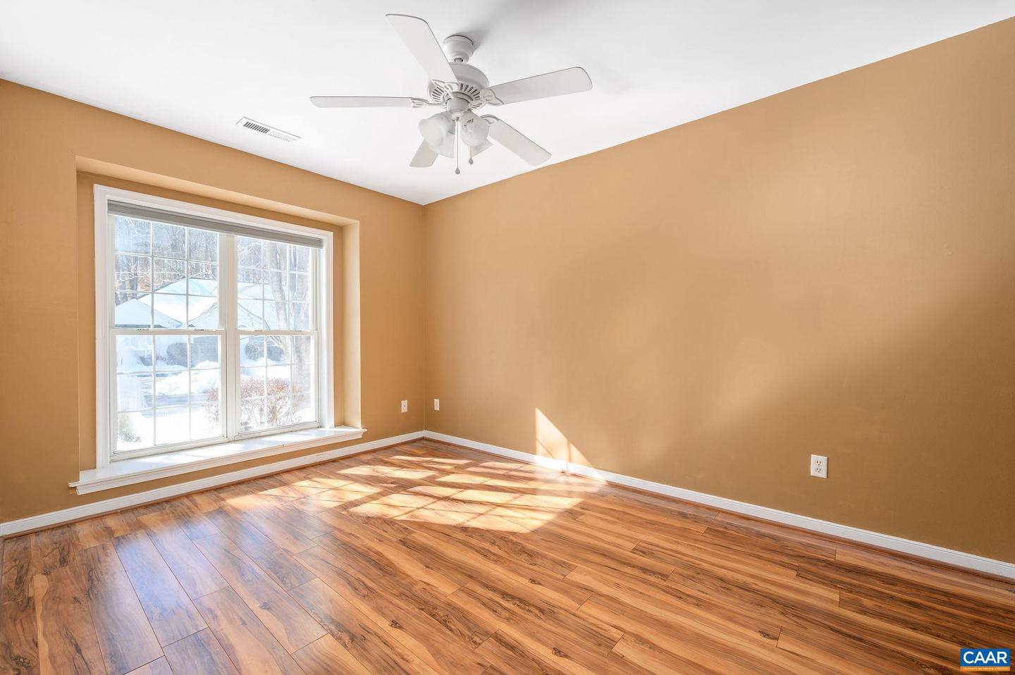 960 DEVON SPRING CT, CHARLOTTESVILLE, Virginia 22903, 3 Bedrooms Bedrooms, ,2 BathroomsBathrooms,Residential,For sale,960 DEVON SPRING CT,673166 MLS # 673166