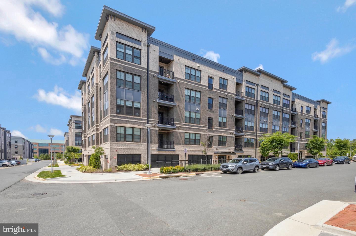 2324 WIND CHARM ST #306, HERNDON, Virginia 20171, 2 Bedrooms Bedrooms, ,2 BathroomsBathrooms,Residential,For sale,2324 WIND CHARM ST #306,VAFX2289898 MLS # VAFX2289898 2324 WIND CHARM ST #306, HERNDON, Virginia 20171, 2 Bedrooms Bedrooms, ,2 BathroomsBathrooms,Residential,For sale,2324 WIND CHARM ST #306,VAFX2289898 MLS # VAFX2289898