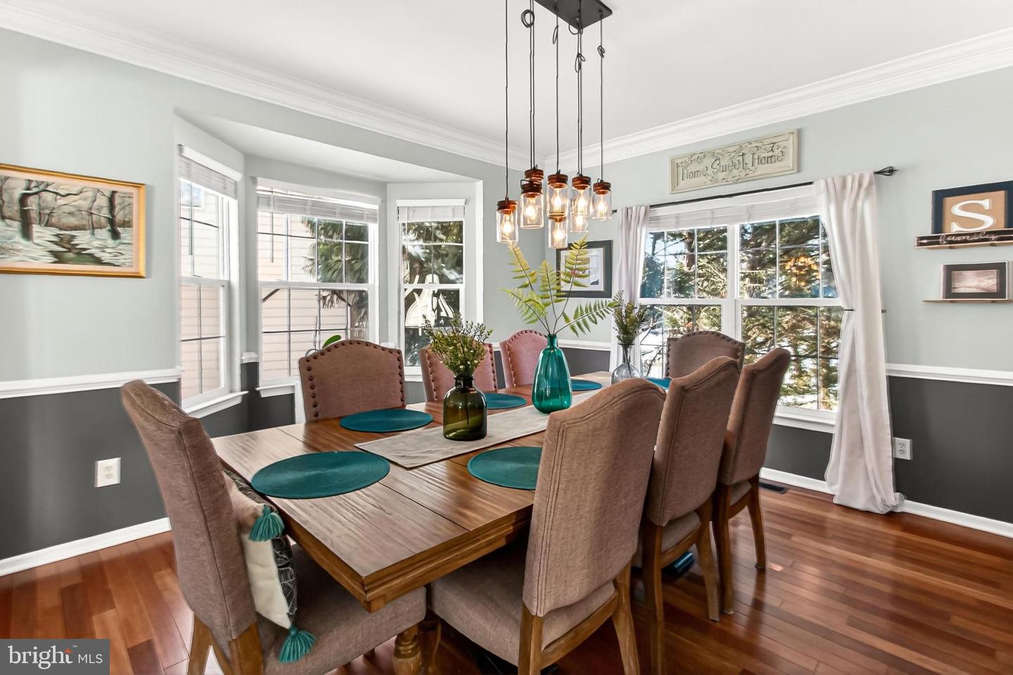 20075 MUIRFIELD VILLAGE CT, ASHBURN, Virginia 20147, 4 Bedrooms Bedrooms, 15 Rooms Rooms,3 BathroomsBathrooms,Residential,For sale,20075 MUIRFIELD VILLAGE CT,VALO2115534 MLS # VALO2115534