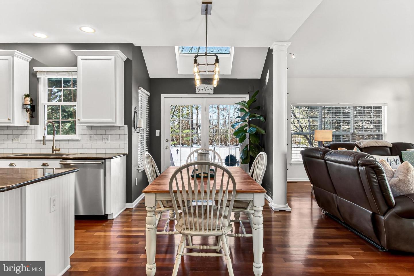 20075 MUIRFIELD VILLAGE CT, ASHBURN, Virginia 20147, 4 Bedrooms Bedrooms, 15 Rooms Rooms,3 BathroomsBathrooms,Residential,For sale,20075 MUIRFIELD VILLAGE CT,VALO2115534 MLS # VALO2115534