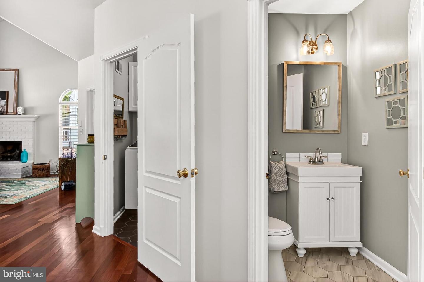 20075 MUIRFIELD VILLAGE CT, ASHBURN, Virginia 20147, 4 Bedrooms Bedrooms, 15 Rooms Rooms,3 BathroomsBathrooms,Residential,For sale,20075 MUIRFIELD VILLAGE CT,VALO2115534 MLS # VALO2115534