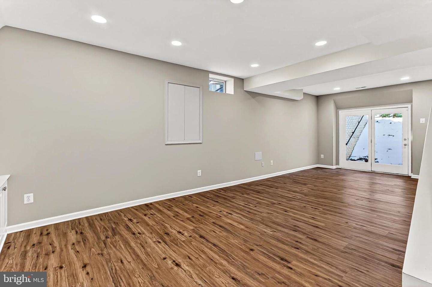 20075 MUIRFIELD VILLAGE CT, ASHBURN, Virginia 20147, 4 Bedrooms Bedrooms, 15 Rooms Rooms,3 BathroomsBathrooms,Residential,For sale,20075 MUIRFIELD VILLAGE CT,VALO2115534 MLS # VALO2115534