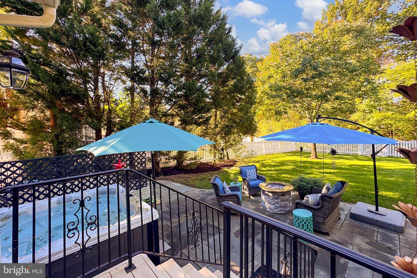 20075 MUIRFIELD VILLAGE CT, ASHBURN, Virginia 20147, 4 Bedrooms Bedrooms, 15 Rooms Rooms,3 BathroomsBathrooms,Residential,For sale,20075 MUIRFIELD VILLAGE CT,VALO2115534 MLS # VALO2115534