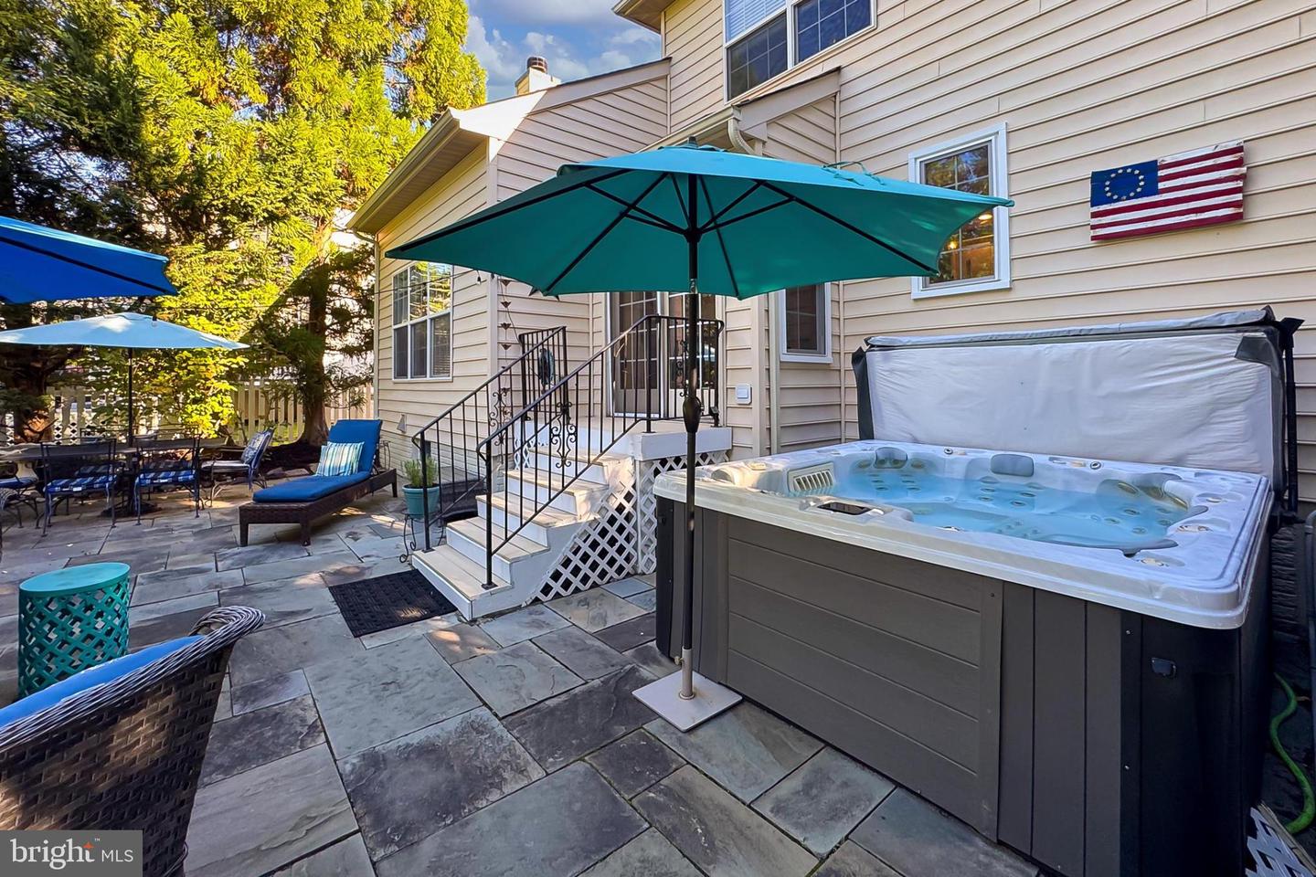 20075 MUIRFIELD VILLAGE CT, ASHBURN, Virginia 20147, 4 Bedrooms Bedrooms, 15 Rooms Rooms,3 BathroomsBathrooms,Residential,For sale,20075 MUIRFIELD VILLAGE CT,VALO2115534 MLS # VALO2115534