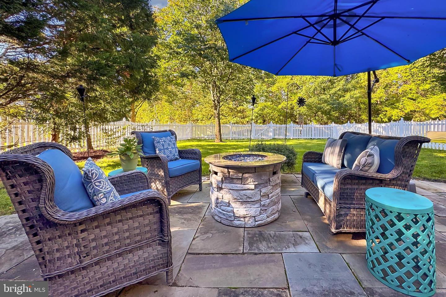 20075 MUIRFIELD VILLAGE CT, ASHBURN, Virginia 20147, 4 Bedrooms Bedrooms, 15 Rooms Rooms,3 BathroomsBathrooms,Residential,For sale,20075 MUIRFIELD VILLAGE CT,VALO2115534 MLS # VALO2115534