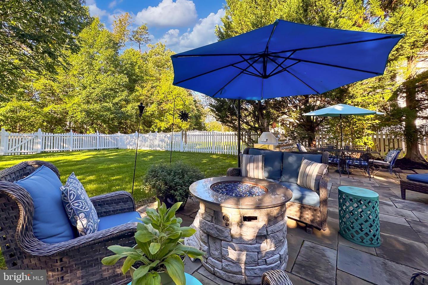 20075 MUIRFIELD VILLAGE CT, ASHBURN, Virginia 20147, 4 Bedrooms Bedrooms, 15 Rooms Rooms,3 BathroomsBathrooms,Residential,For sale,20075 MUIRFIELD VILLAGE CT,VALO2115534 MLS # VALO2115534