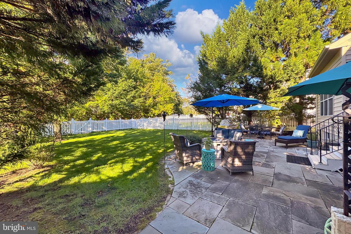 20075 MUIRFIELD VILLAGE CT, ASHBURN, Virginia 20147, 4 Bedrooms Bedrooms, 15 Rooms Rooms,3 BathroomsBathrooms,Residential,For sale,20075 MUIRFIELD VILLAGE CT,VALO2115534 MLS # VALO2115534