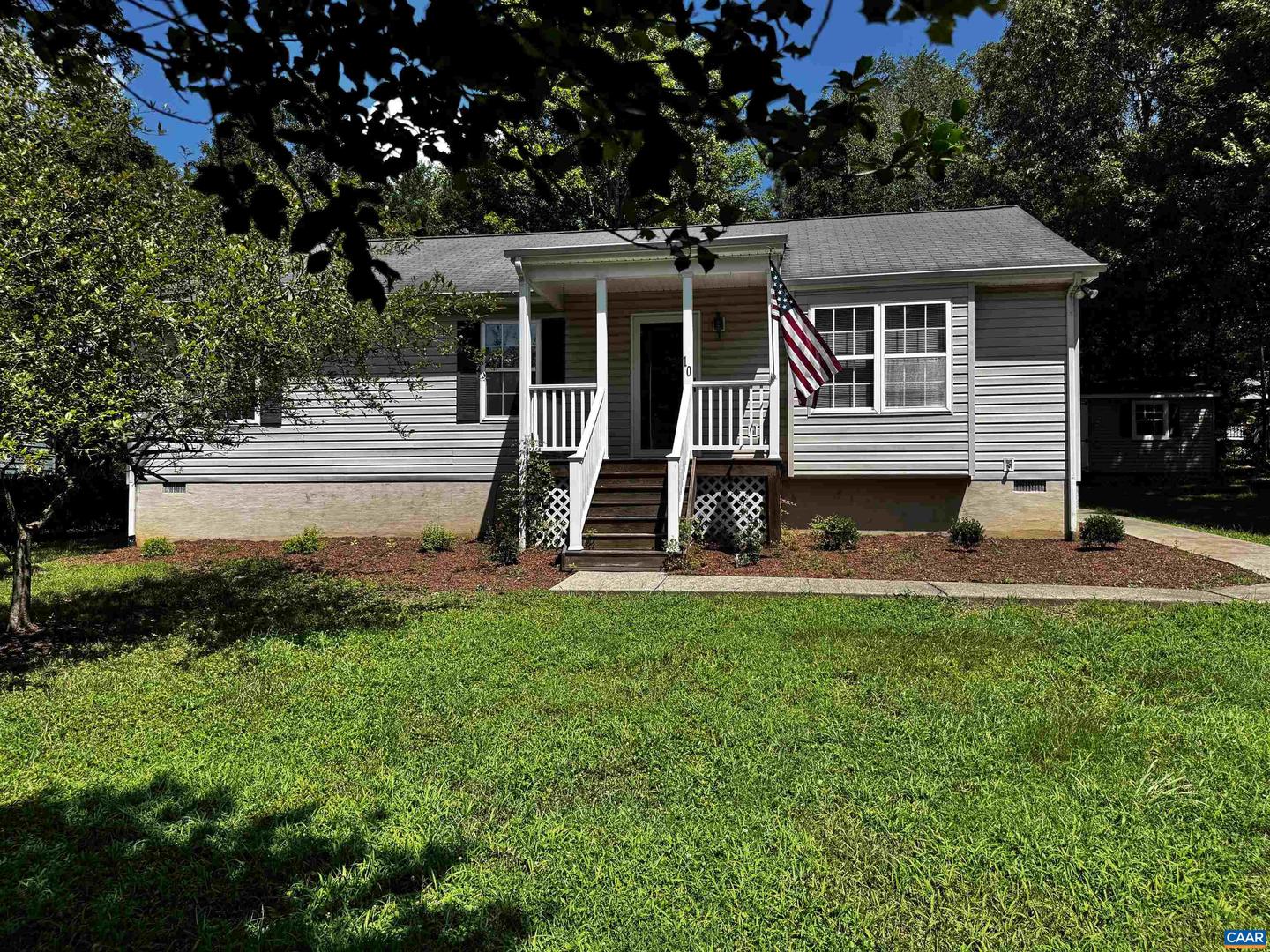 10 LOBLOLLY RD, PALMYRA, Virginia 22963, 3 Bedrooms Bedrooms, ,2 BathroomsBathrooms,Residential,For sale,10 LOBLOLLY RD,673144 MLS # 673144