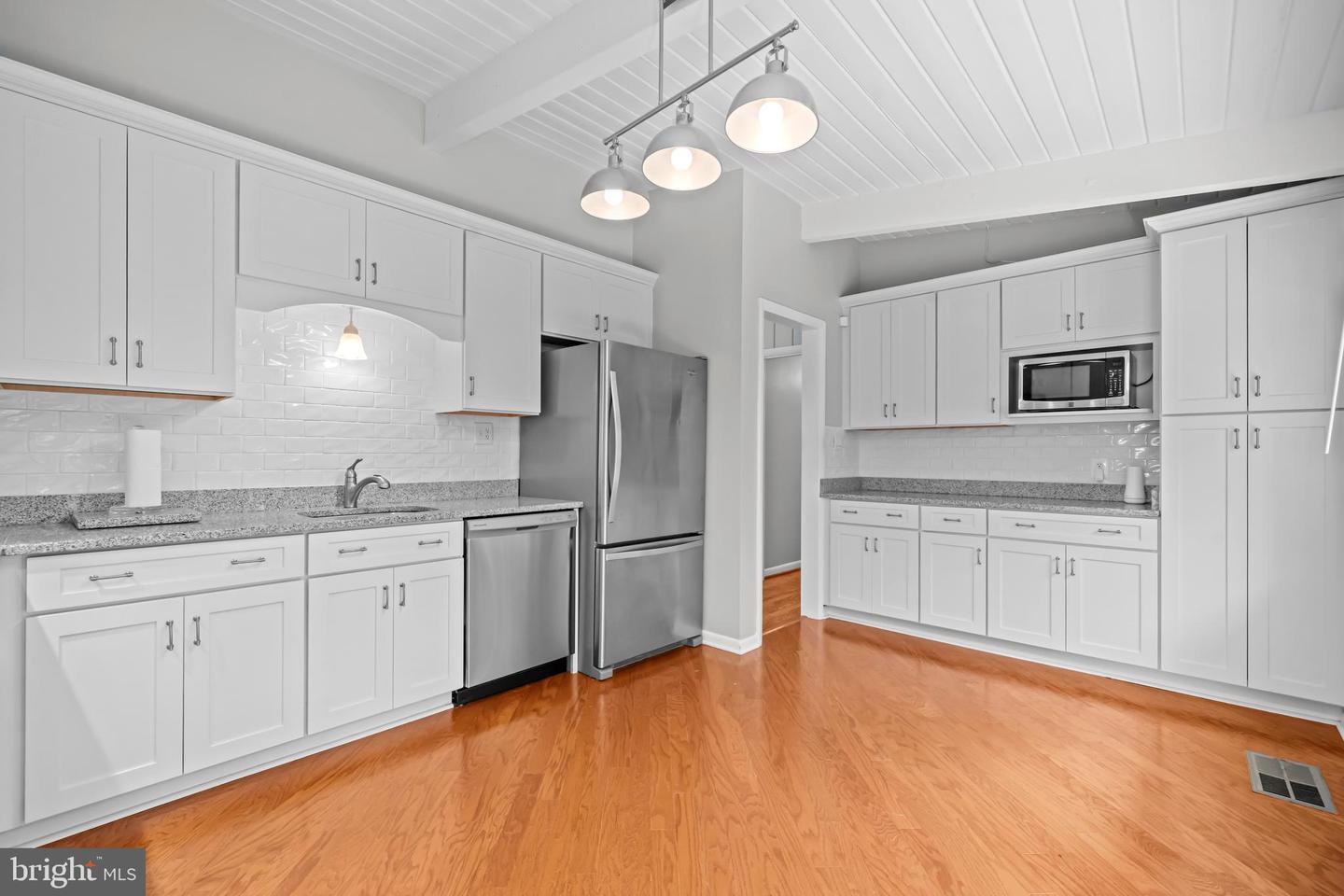 7403 CARMINE ST, ANNANDALE, Virginia 22003, 5 Bedrooms Bedrooms, ,3 BathroomsBathrooms,Residential,For sale,7403 CARMINE ST,VAFX2290064 MLS # VAFX2290064