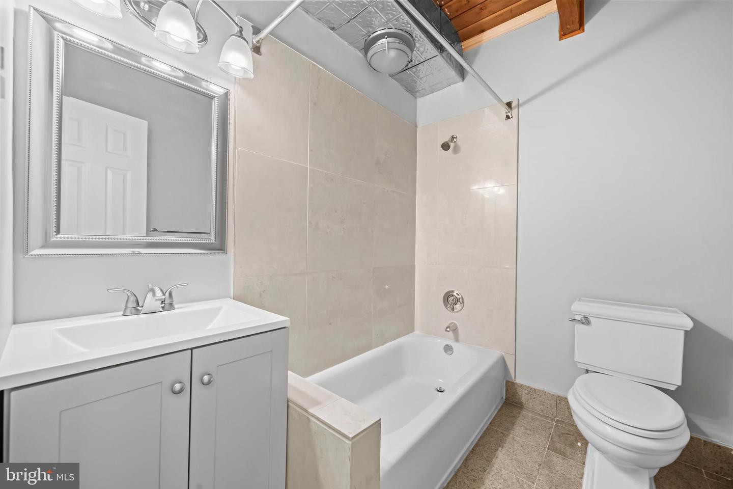 7403 CARMINE ST, ANNANDALE, Virginia 22003, 5 Bedrooms Bedrooms, ,3 BathroomsBathrooms,Residential,For sale,7403 CARMINE ST,VAFX2290064 MLS # VAFX2290064