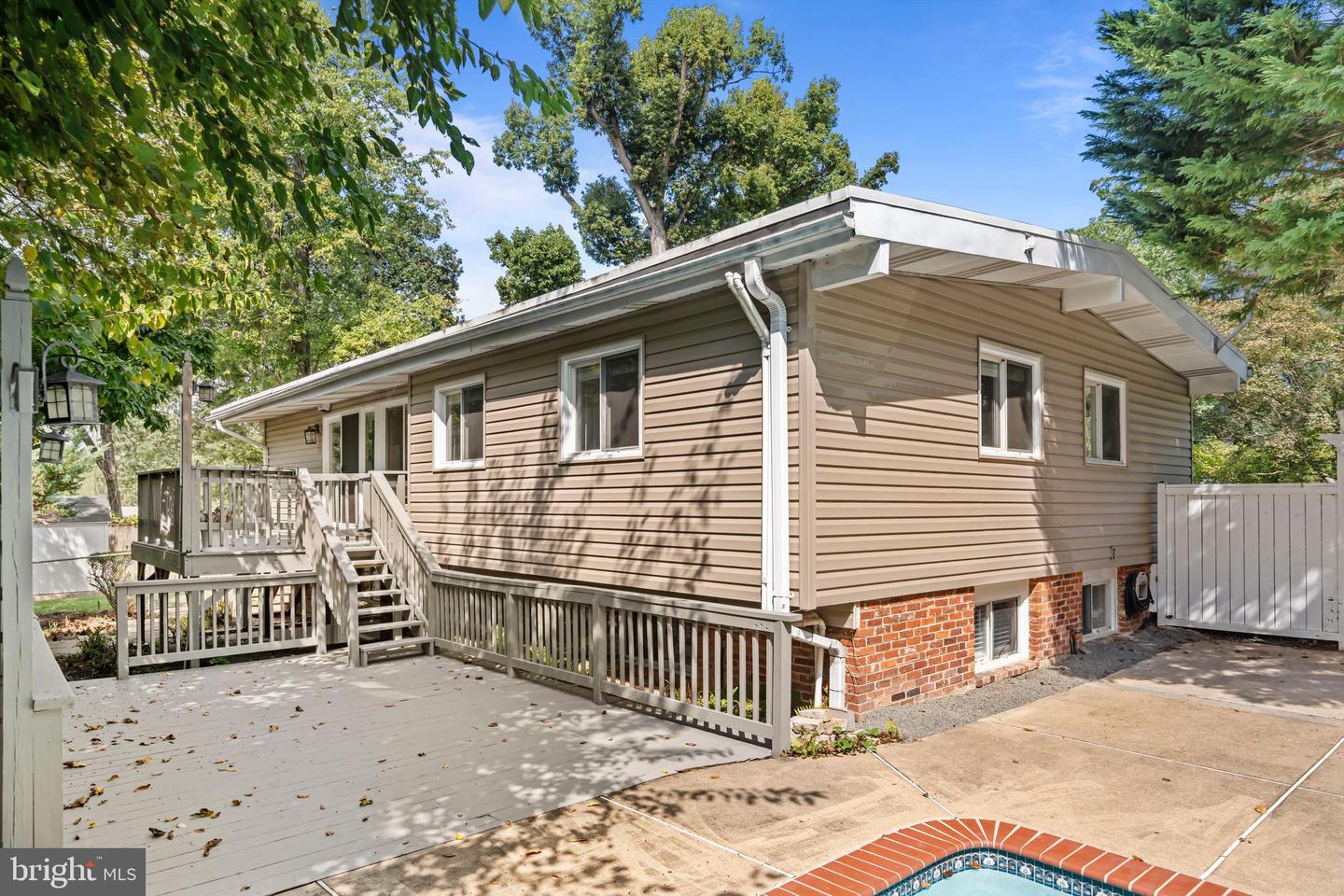 7403 CARMINE ST, ANNANDALE, Virginia 22003, 5 Bedrooms Bedrooms, ,3 BathroomsBathrooms,Residential,For sale,7403 CARMINE ST,VAFX2290064 MLS # VAFX2290064