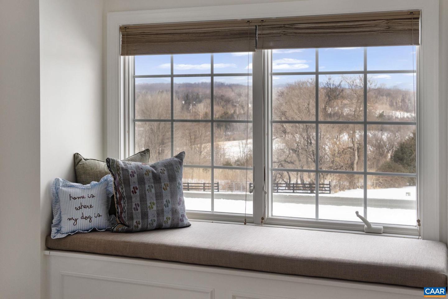 500 ROCKS FARM DR, CHARLOTTESVILLE, Virginia 22903, 4 Bedrooms Bedrooms, ,3 BathroomsBathrooms,Residential,For sale,500 ROCKS FARM DR,673152 MLS # 673152