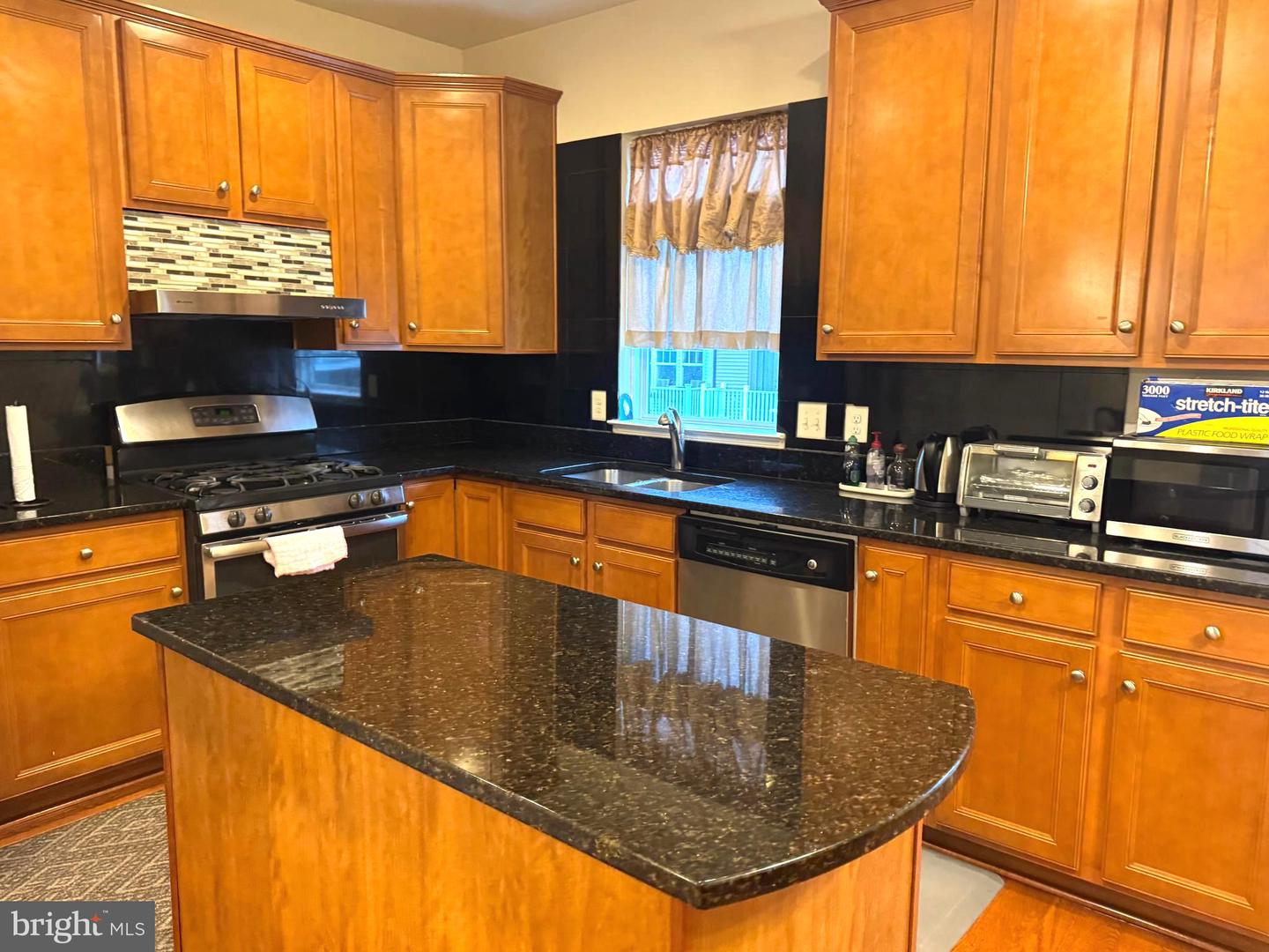 44071 EASTGATE VIEW DR, CHANTILLY, Virginia 20152, 4 Bedrooms Bedrooms, ,2 BathroomsBathrooms,Residential,For sale,44071 EASTGATE VIEW DR,VALO2115602 MLS # VALO2115602 44071 EASTGATE VIEW DR, CHANTILLY, Virginia 20152, 4 Bedrooms Bedrooms, ,2 BathroomsBathrooms,Residential,For sale,44071 EASTGATE VIEW DR,VALO2115602 MLS # VALO2115602