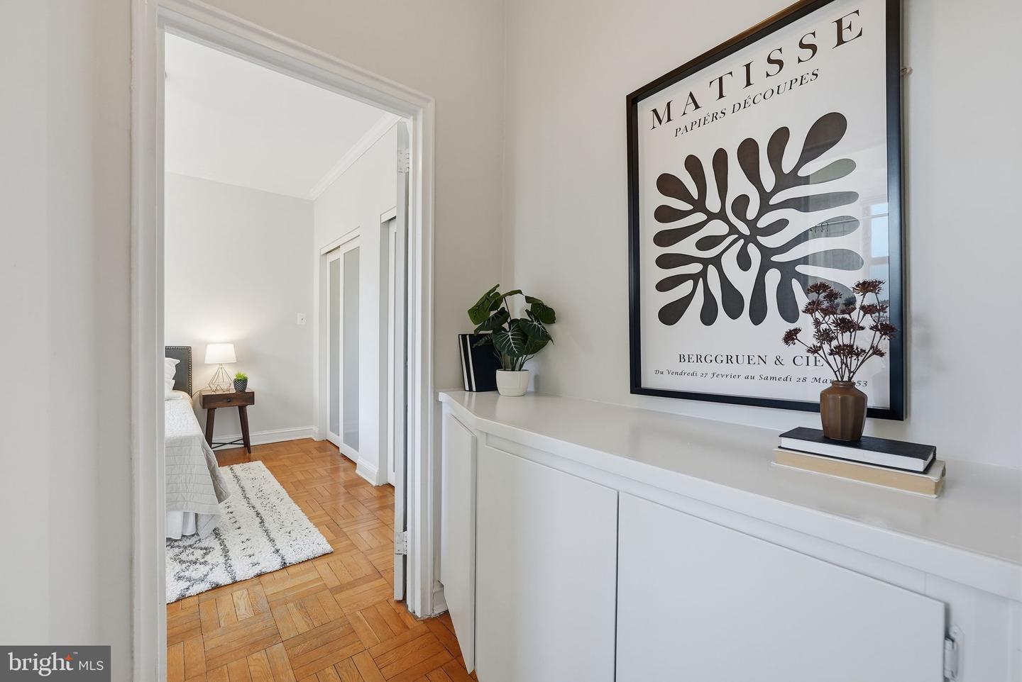 2515 K ST NW #709, WASHINGTON, District Of Columbia 20037, 1 Bedroom Bedrooms, ,1 BathroomBathrooms,Residential,For sale,2515 K ST NW #709,DCDC2245264 MLS # DCDC2245264