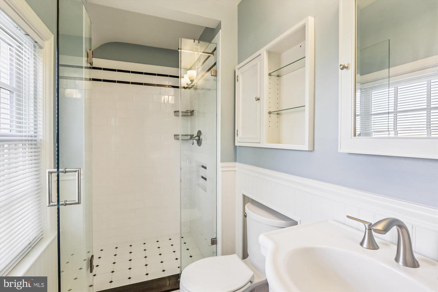 5833 NEBRASKA AVE NW, WASHINGTON, District Of Columbia 20015, 4 Bedrooms Bedrooms, ,3 BathroomsBathrooms,Residential,For sale,5833 NEBRASKA AVE NW,DCDC2245282 MLS # DCDC2245282