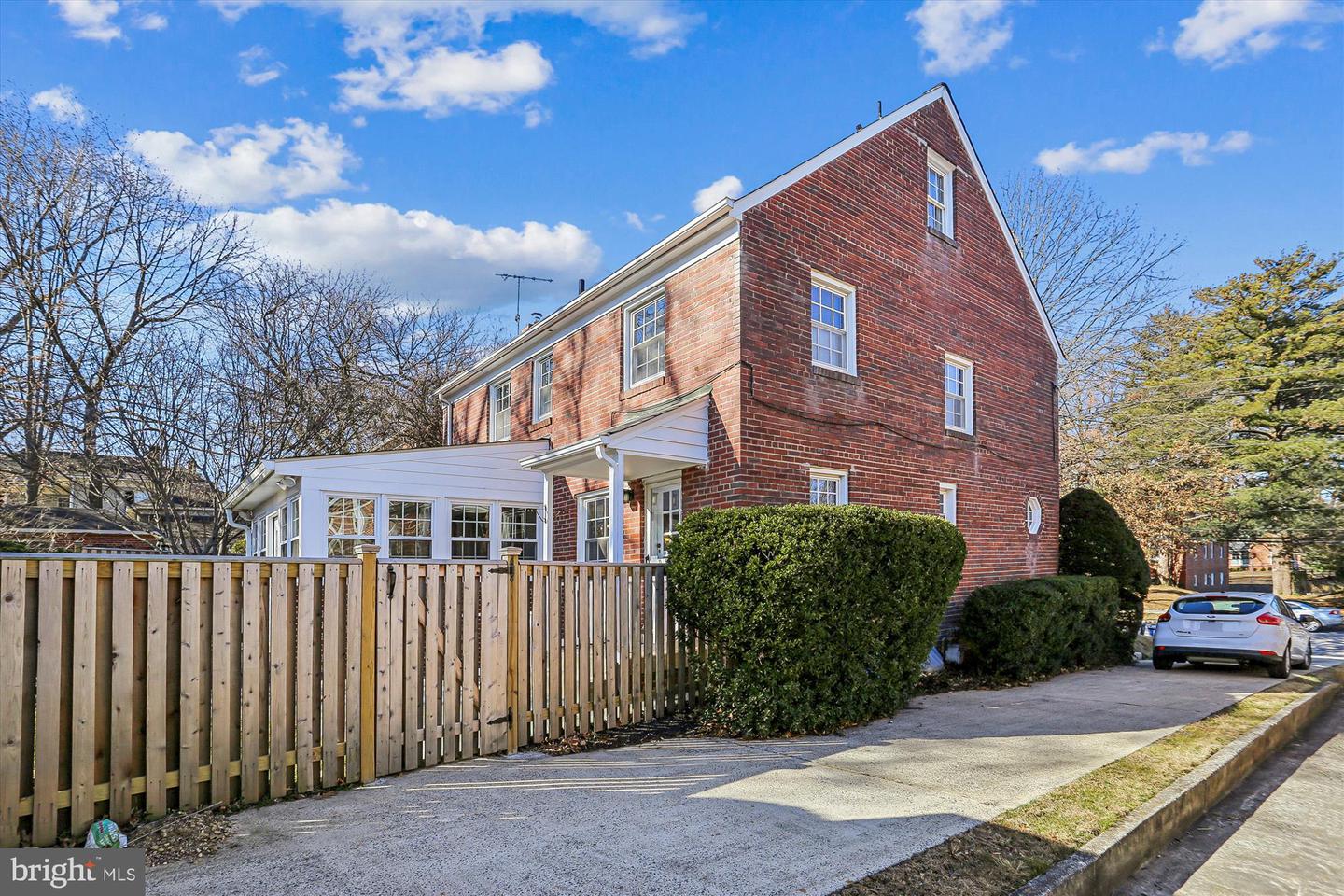 5833 NEBRASKA AVE NW, WASHINGTON, District Of Columbia 20015, 4 Bedrooms Bedrooms, ,3 BathroomsBathrooms,Residential,For sale,5833 NEBRASKA AVE NW,DCDC2245282 MLS # DCDC2245282