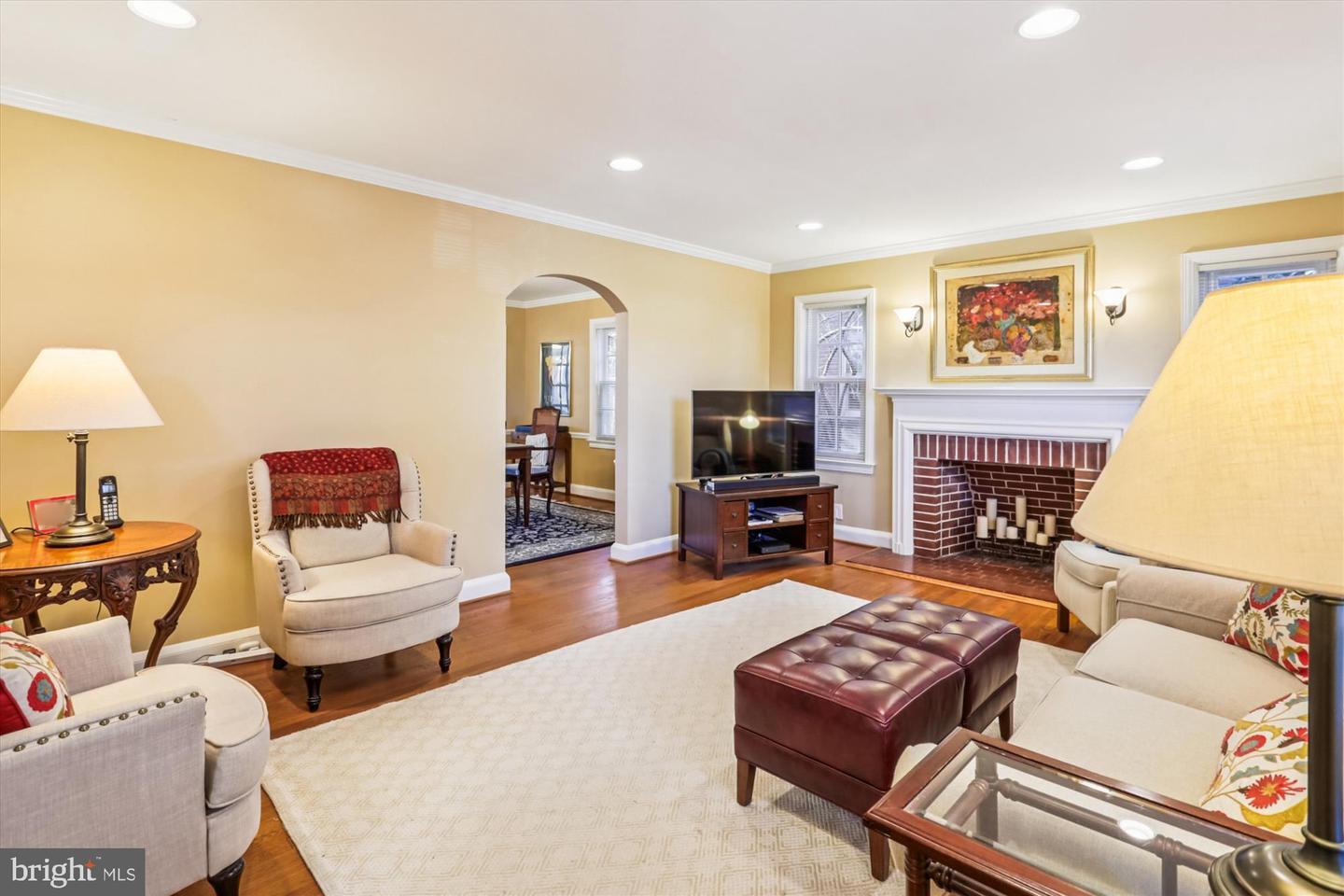 5833 NEBRASKA AVE NW, WASHINGTON, District Of Columbia 20015, 4 Bedrooms Bedrooms, ,3 BathroomsBathrooms,Residential,For sale,5833 NEBRASKA AVE NW,DCDC2245282 MLS # DCDC2245282