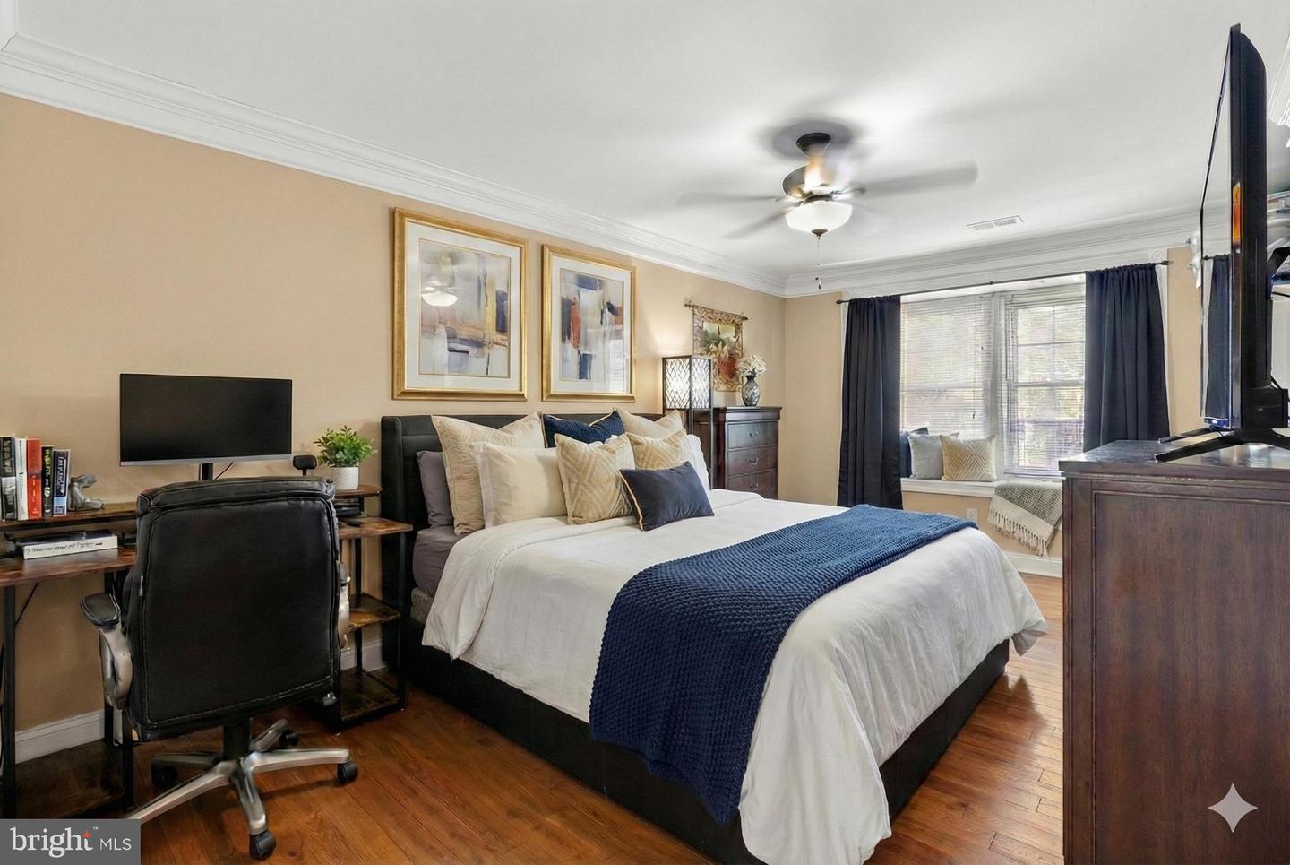 5409 CHESHIRE MEADOWS WAY, FAIRFAX, Virginia 22032, 4 Bedrooms Bedrooms, ,3 BathroomsBathrooms,Residential,For sale,5409 CHESHIRE MEADOWS WAY,VAFX2289896 MLS # VAFX2289896