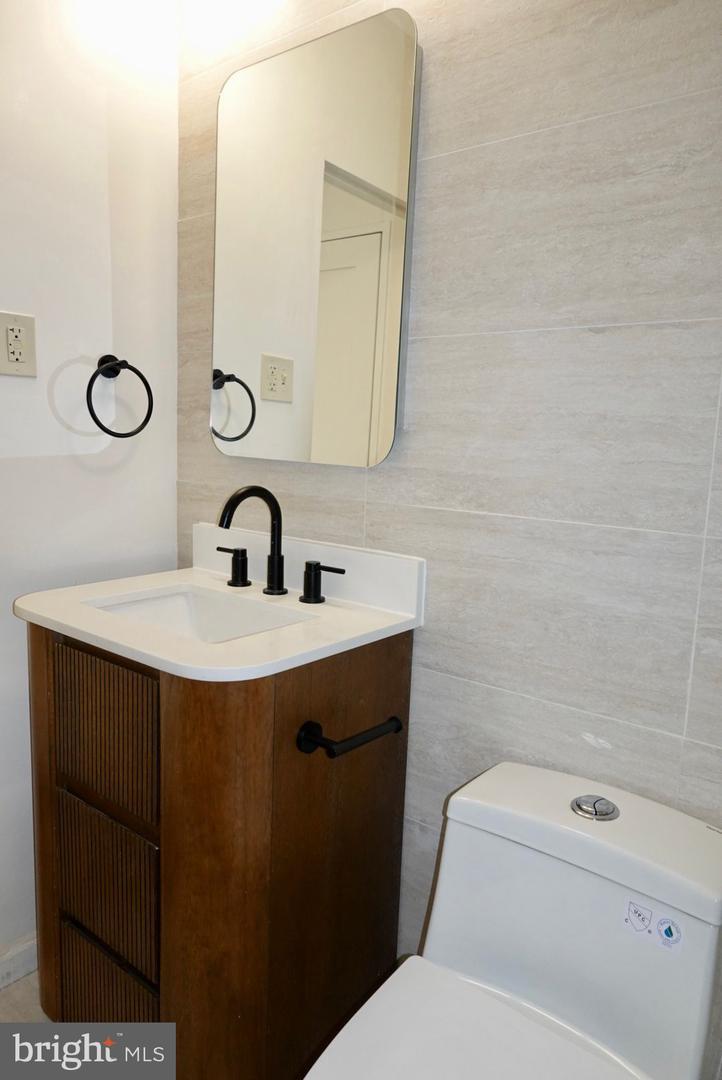 2475 VIRGINIA AVE NW #914, WASHINGTON, District Of Columbia 20037, 1 Bedroom Bedrooms, ,1 BathroomBathrooms,Residential,For sale,2475 VIRGINIA AVE NW #914,DCDC2245288 MLS # DCDC2245288