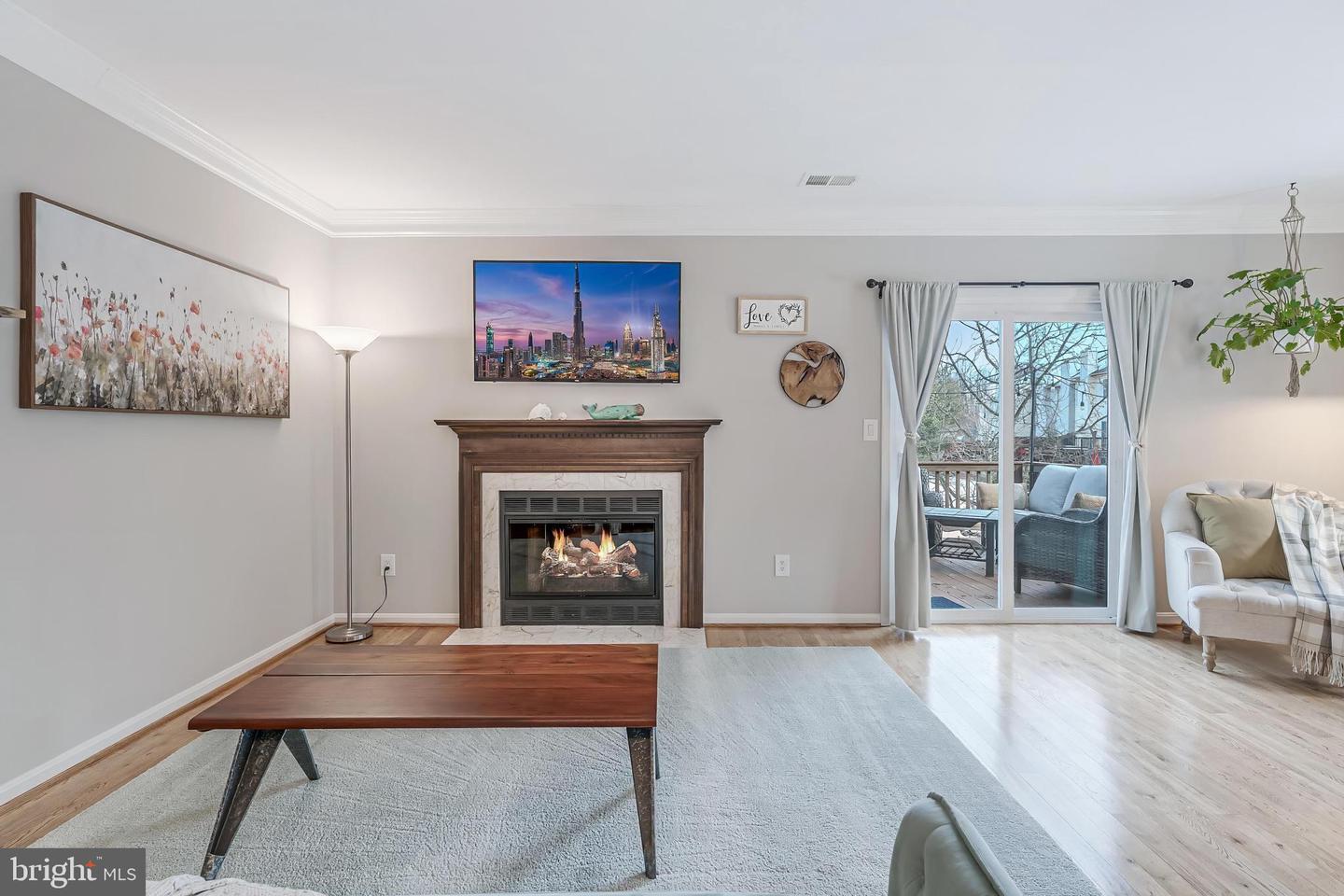 6050 HEATHERWOOD DR, ALEXANDRIA, Virginia 22310, 4 Bedrooms Bedrooms, ,3 BathroomsBathrooms,Residential,For sale,6050 HEATHERWOOD DR,VAFX2289918 MLS # VAFX2289918