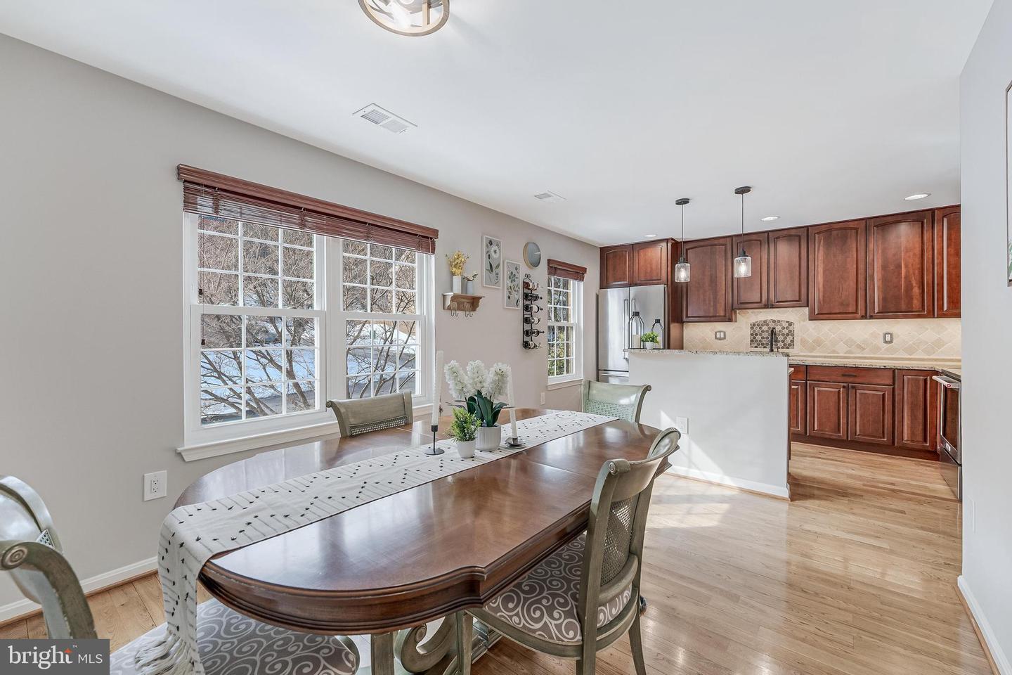 6050 HEATHERWOOD DR, ALEXANDRIA, Virginia 22310, 4 Bedrooms Bedrooms, ,3 BathroomsBathrooms,Residential,For sale,6050 HEATHERWOOD DR,VAFX2289918 MLS # VAFX2289918