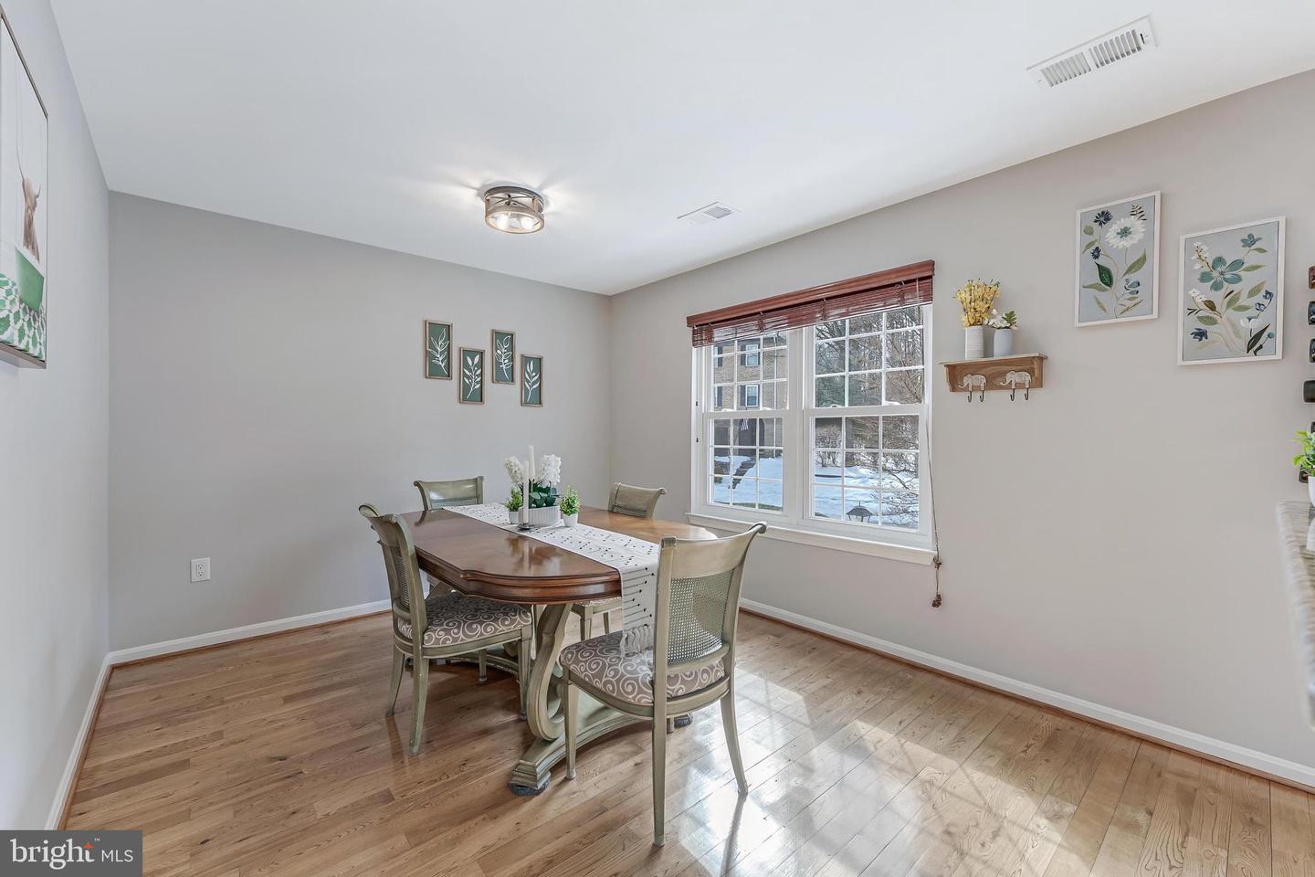 6050 HEATHERWOOD DR, ALEXANDRIA, Virginia 22310, 4 Bedrooms Bedrooms, ,3 BathroomsBathrooms,Residential,For sale,6050 HEATHERWOOD DR,VAFX2289918 MLS # VAFX2289918