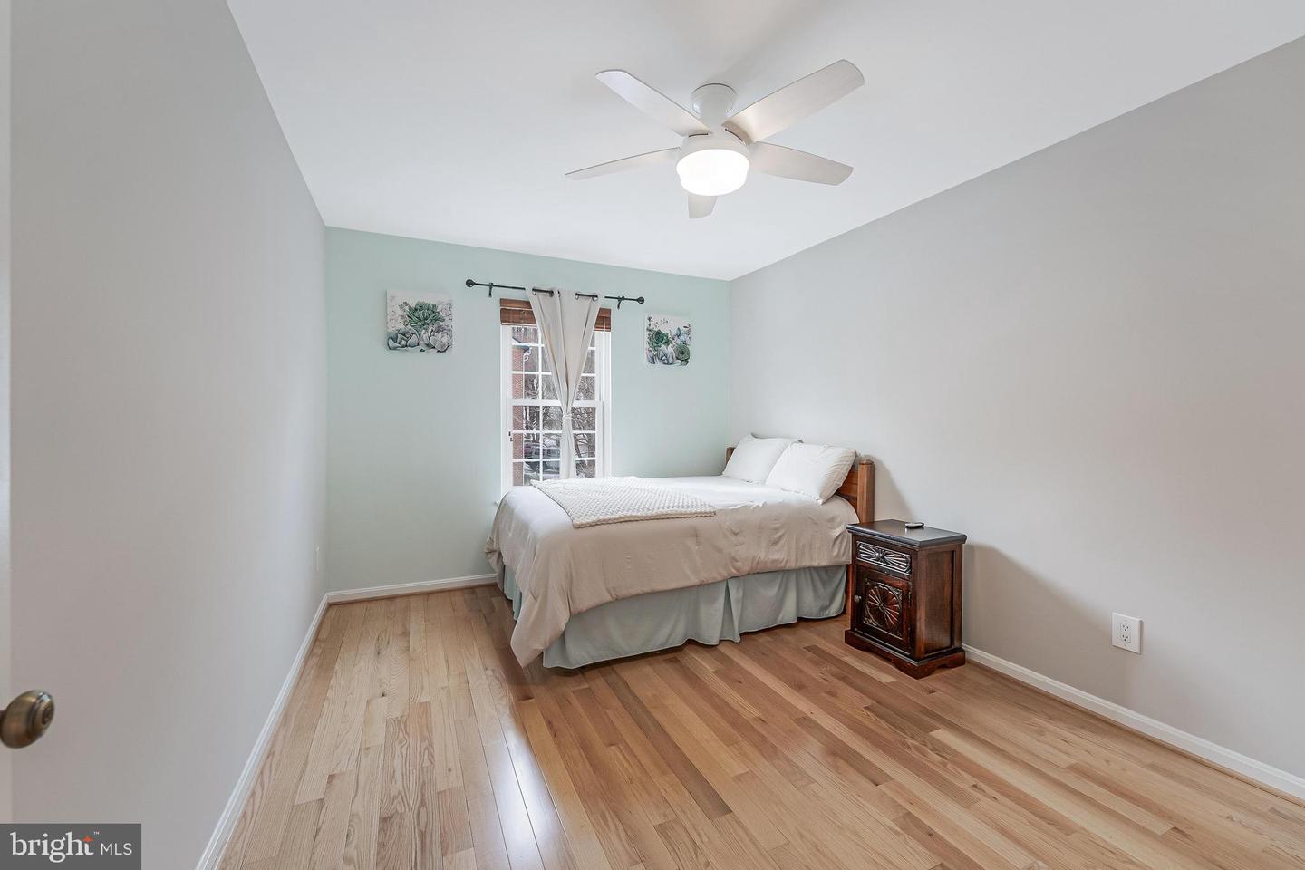 6050 HEATHERWOOD DR, ALEXANDRIA, Virginia 22310, 4 Bedrooms Bedrooms, ,3 BathroomsBathrooms,Residential,For sale,6050 HEATHERWOOD DR,VAFX2289918 MLS # VAFX2289918