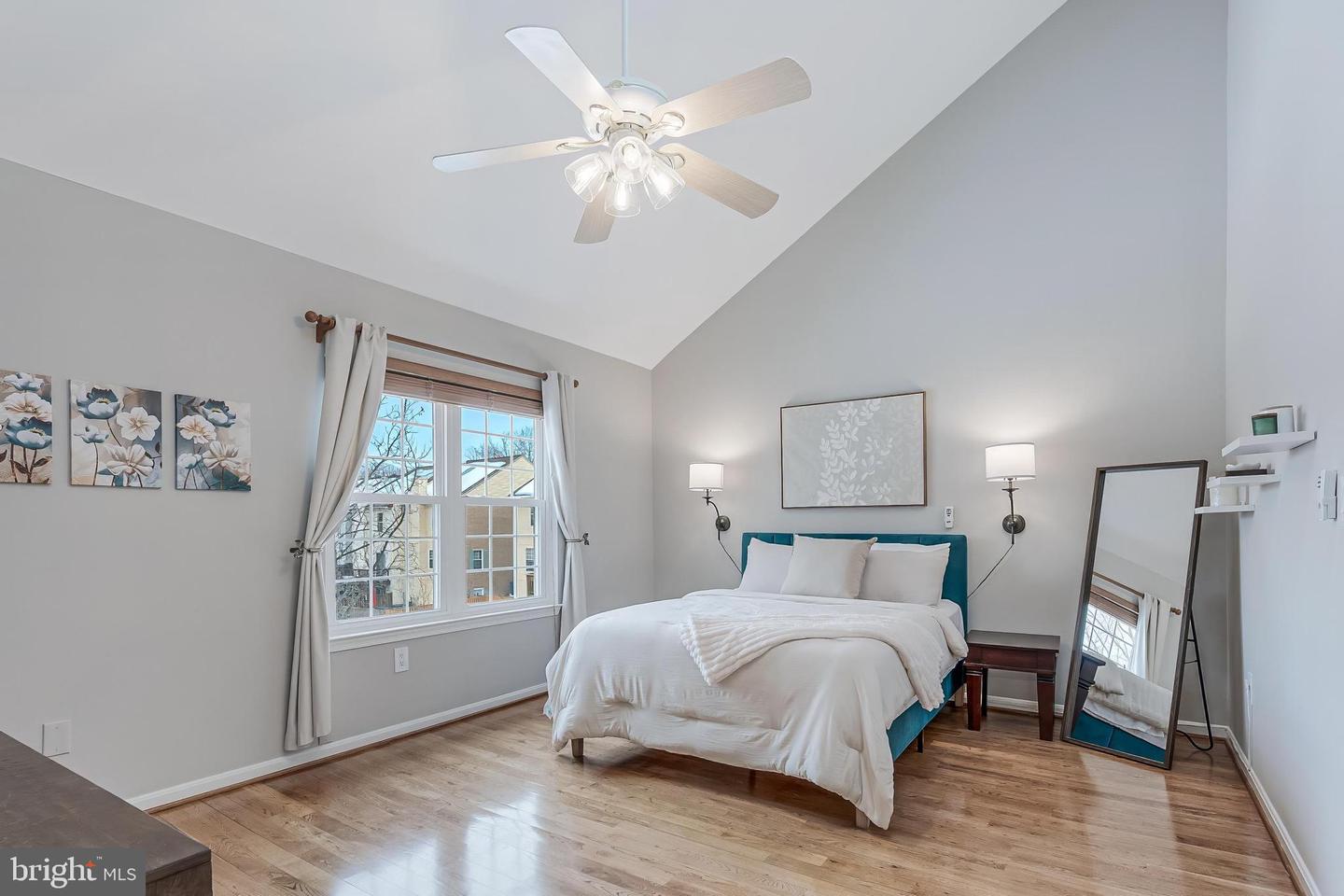 6050 HEATHERWOOD DR, ALEXANDRIA, Virginia 22310, 4 Bedrooms Bedrooms, ,3 BathroomsBathrooms,Residential,For sale,6050 HEATHERWOOD DR,VAFX2289918 MLS # VAFX2289918