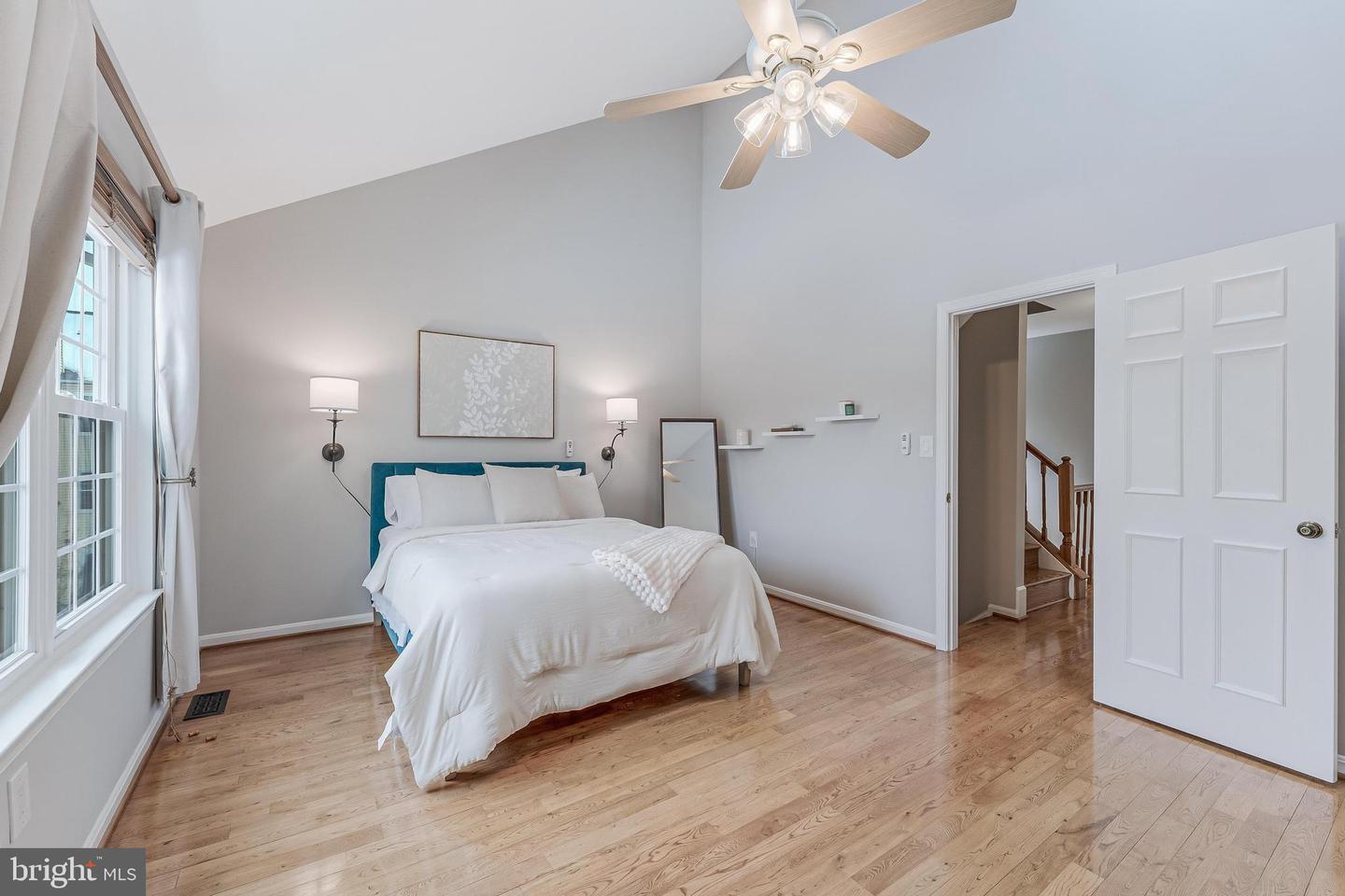 6050 HEATHERWOOD DR, ALEXANDRIA, Virginia 22310, 4 Bedrooms Bedrooms, ,3 BathroomsBathrooms,Residential,For sale,6050 HEATHERWOOD DR,VAFX2289918 MLS # VAFX2289918