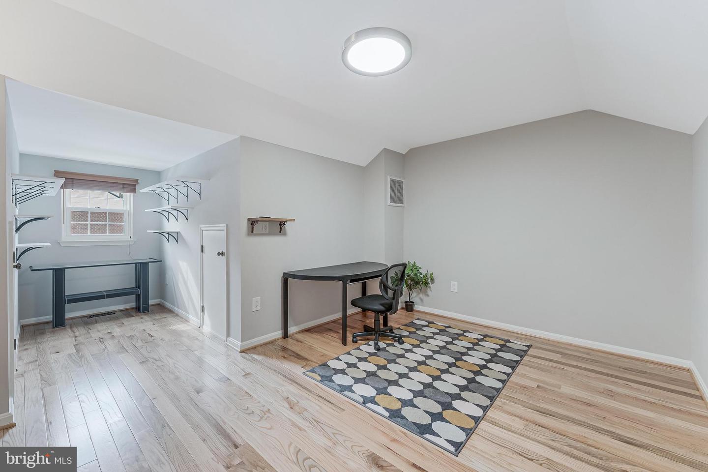 6050 HEATHERWOOD DR, ALEXANDRIA, Virginia 22310, 4 Bedrooms Bedrooms, ,3 BathroomsBathrooms,Residential,For sale,6050 HEATHERWOOD DR,VAFX2289918 MLS # VAFX2289918