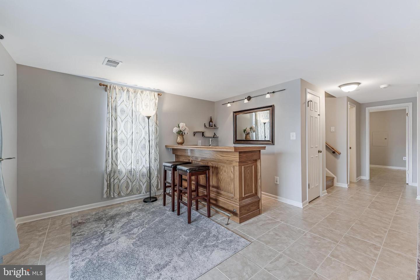 6050 HEATHERWOOD DR, ALEXANDRIA, Virginia 22310, 4 Bedrooms Bedrooms, ,3 BathroomsBathrooms,Residential,For sale,6050 HEATHERWOOD DR,VAFX2289918 MLS # VAFX2289918