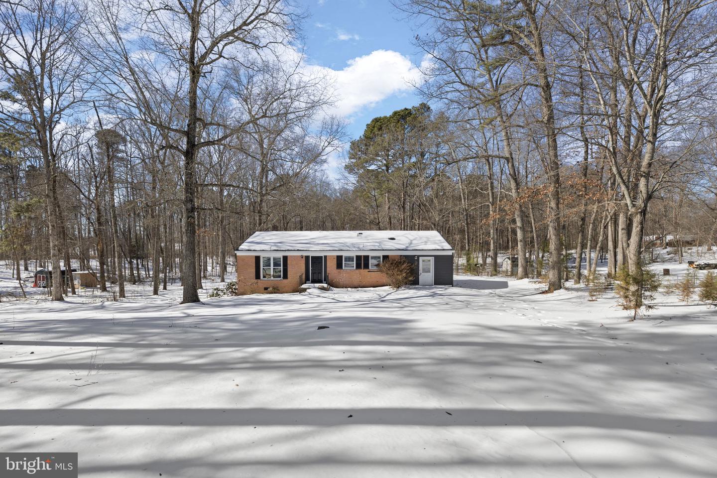 727 CHALKLEVEL RD, LOUISA, Virginia 23093, 3 Bedrooms Bedrooms, ,1 BathroomBathrooms,Residential,For sale,727 CHALKLEVEL RD,VALA2009266 MLS # VALA2009266