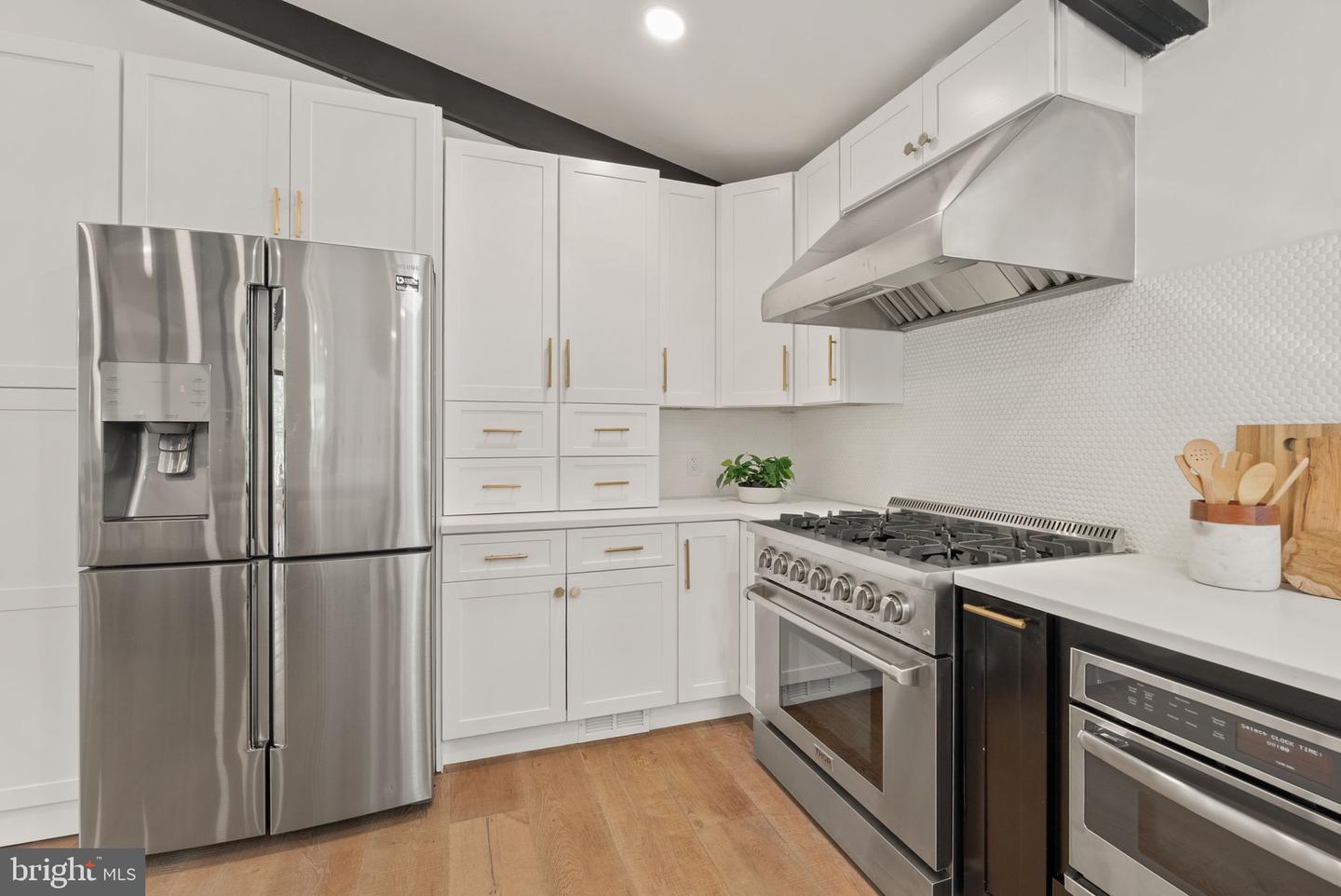 1335 N PEGRAM ST N, ALEXANDRIA, Virginia 22304, 5 Bedrooms Bedrooms, ,5 BathroomsBathrooms,Residential,For sale,1335 N PEGRAM ST N,VAAX2053968 MLS # VAAX2053968