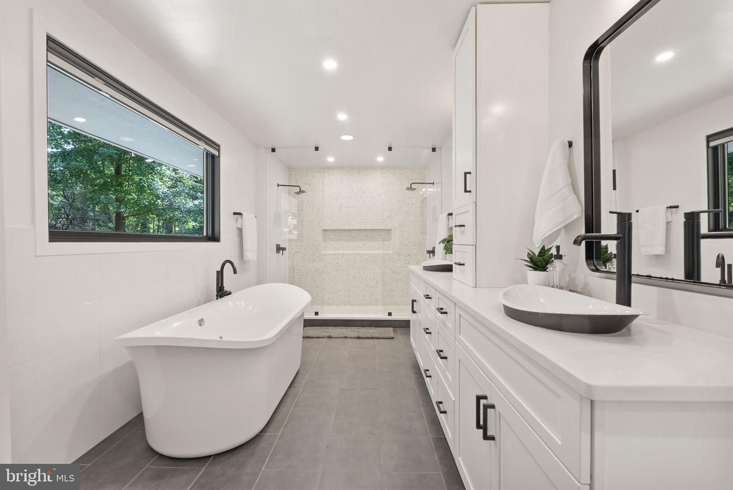 1335 N PEGRAM ST N, ALEXANDRIA, Virginia 22304, 5 Bedrooms Bedrooms, ,5 BathroomsBathrooms,Residential,For sale,1335 N PEGRAM ST N,VAAX2053968 MLS # VAAX2053968